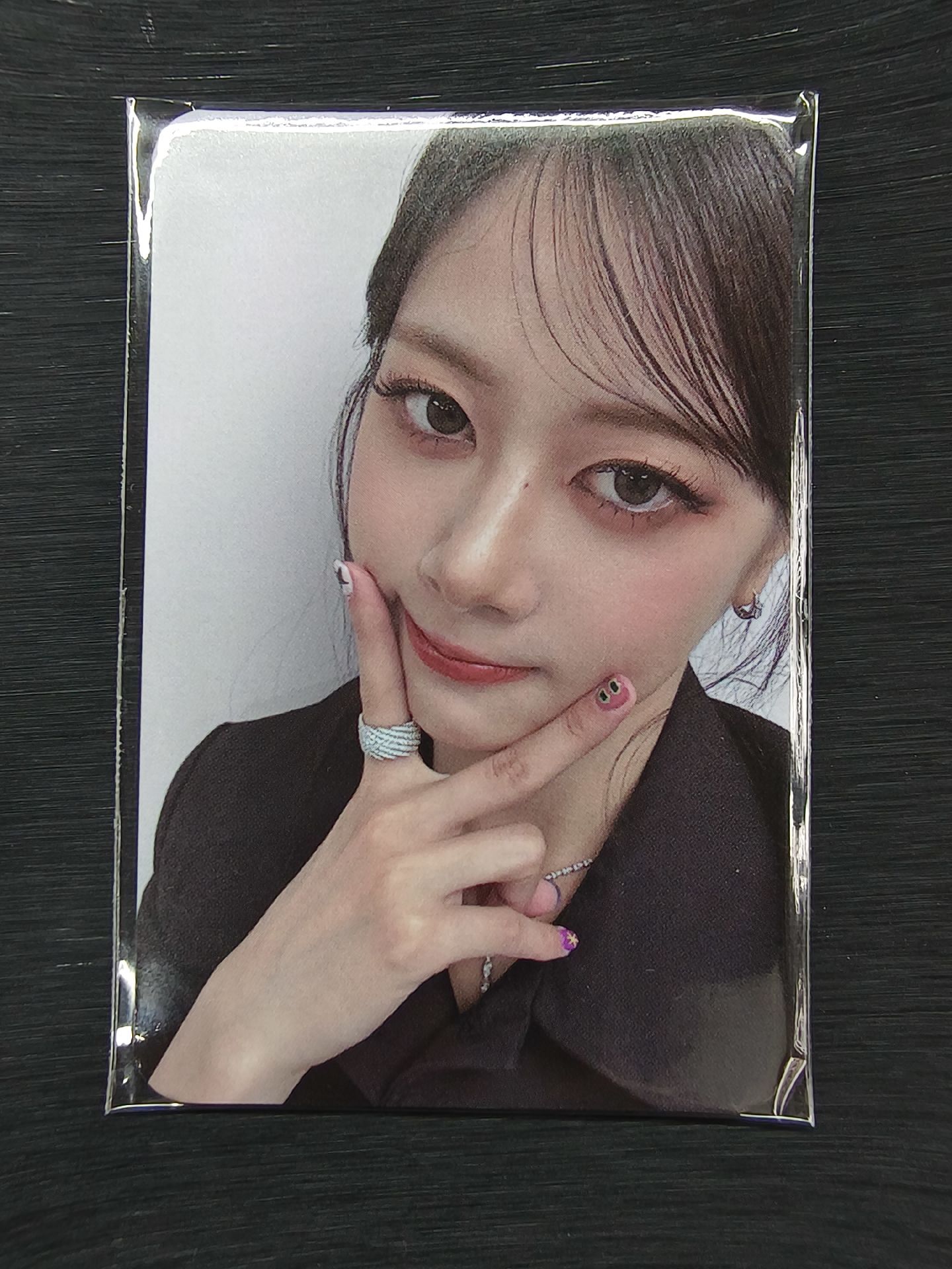 XXIN MIRROR INTO OURSELVE 入場卡