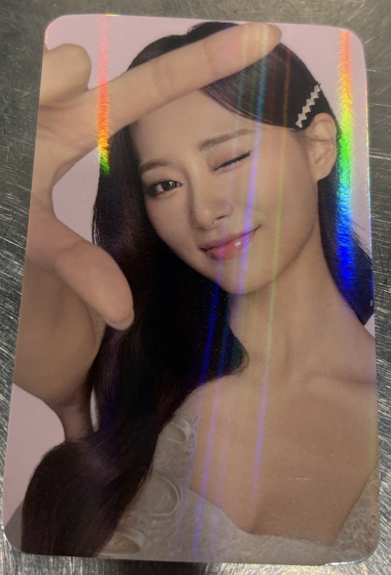 子瑜 7-11聯名特別版閃卡單出