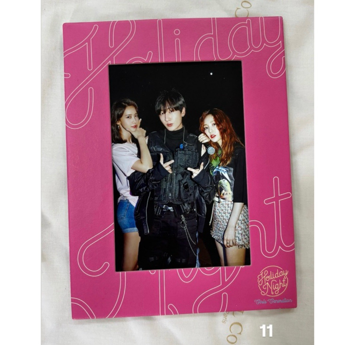 少女時代holiday紙相框+太妍潤娥照片