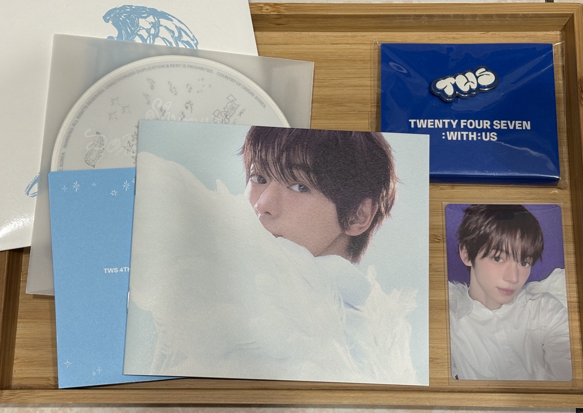 迷一快閃徽章+韓振單封