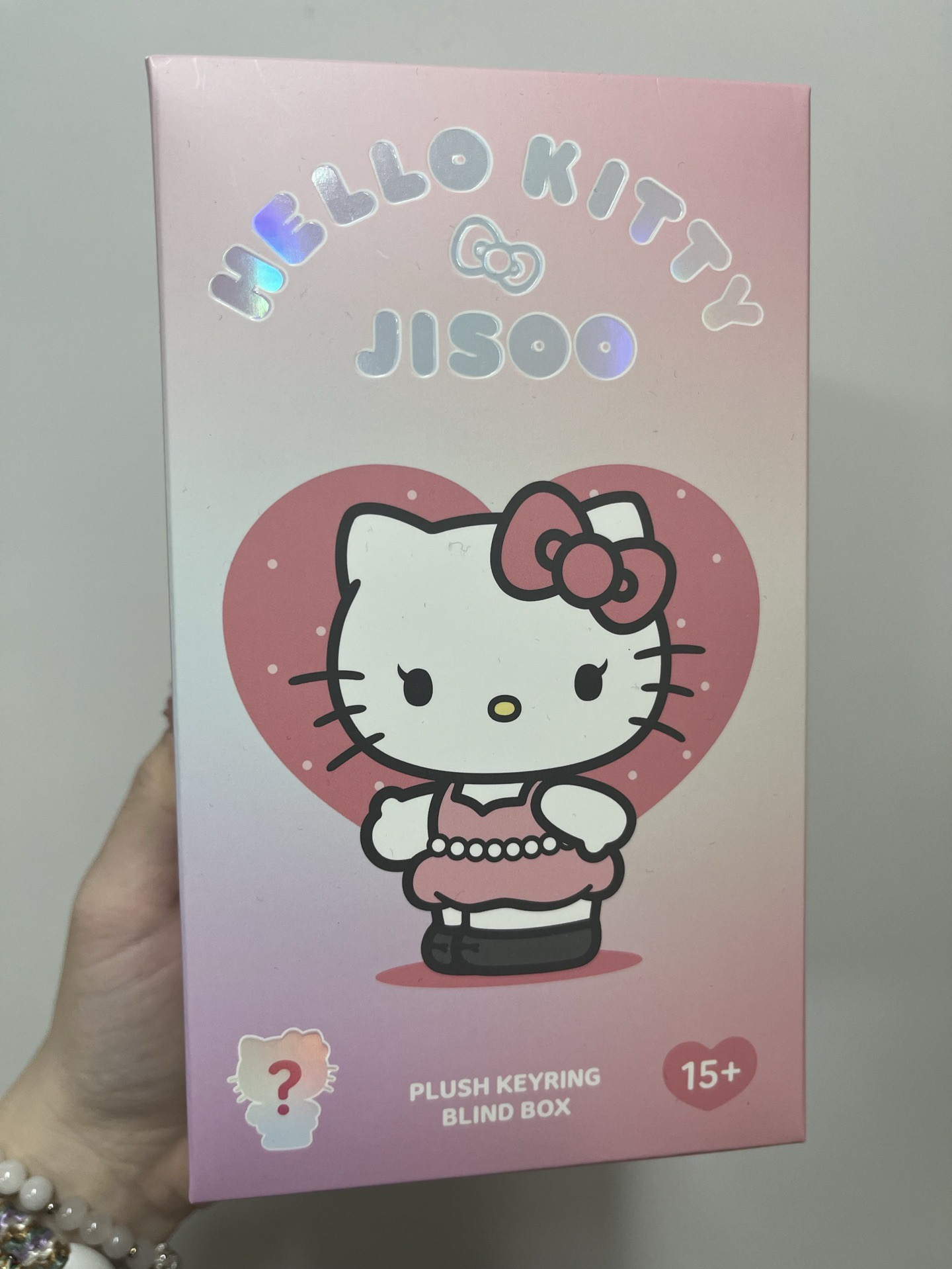 JISOO x HELLO KITTY聯名盲盒