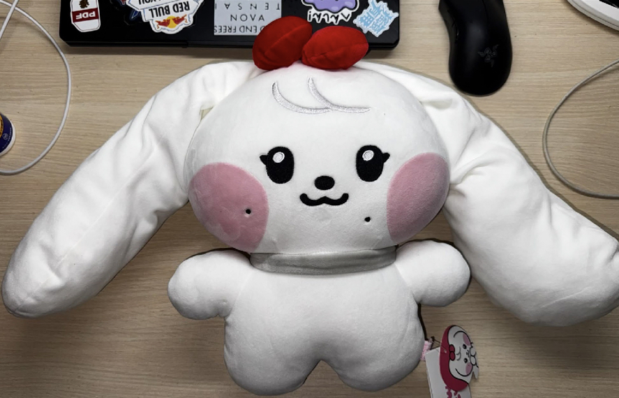 IVE LINE FRIENDS快閃 員瑛大娃