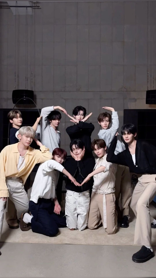 出卡哪有不癲的