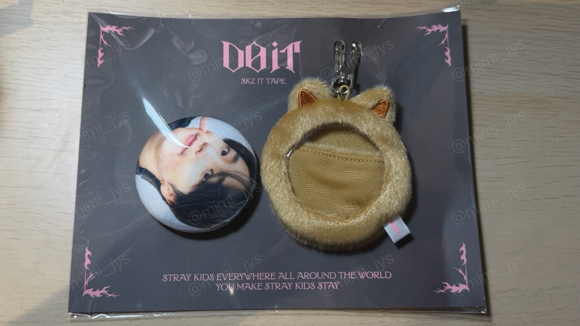 DO IT 快閃店 毛絨徽章城