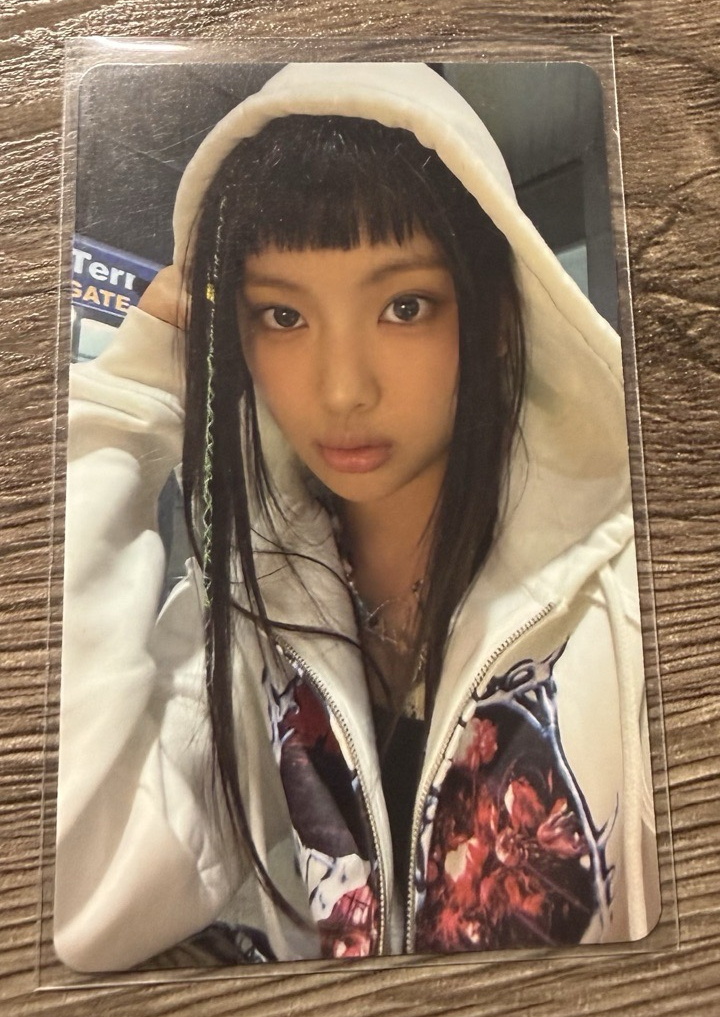 Supernatural 周邊卡 HYEIN