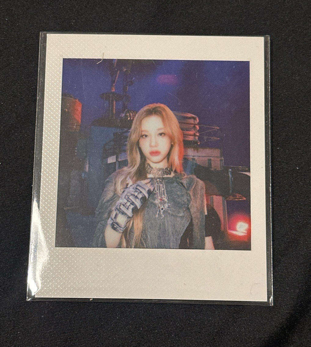 WE GO UP 京東 線上簽售1.0 簽售卡 ver.B 拍立得 已拆