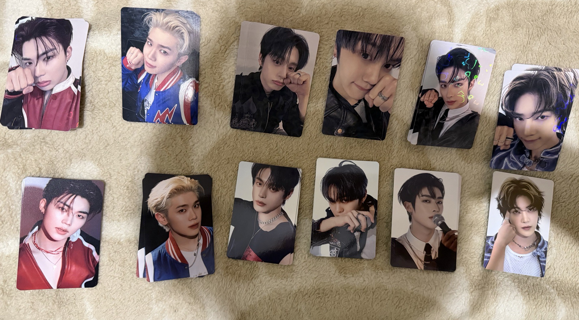 正規一特典 塔店愛心閃卡