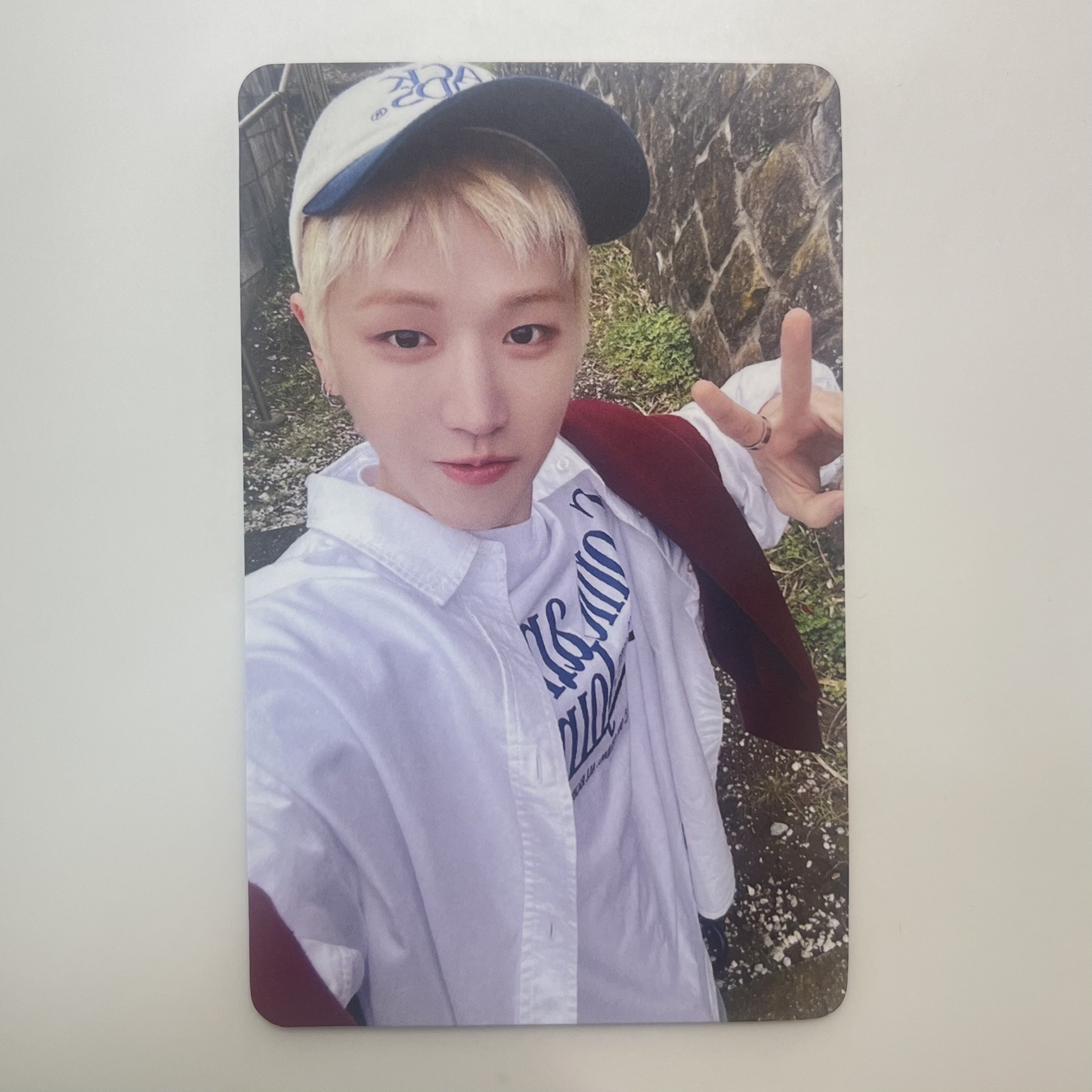 🦦 and, 環球單封幸運卡