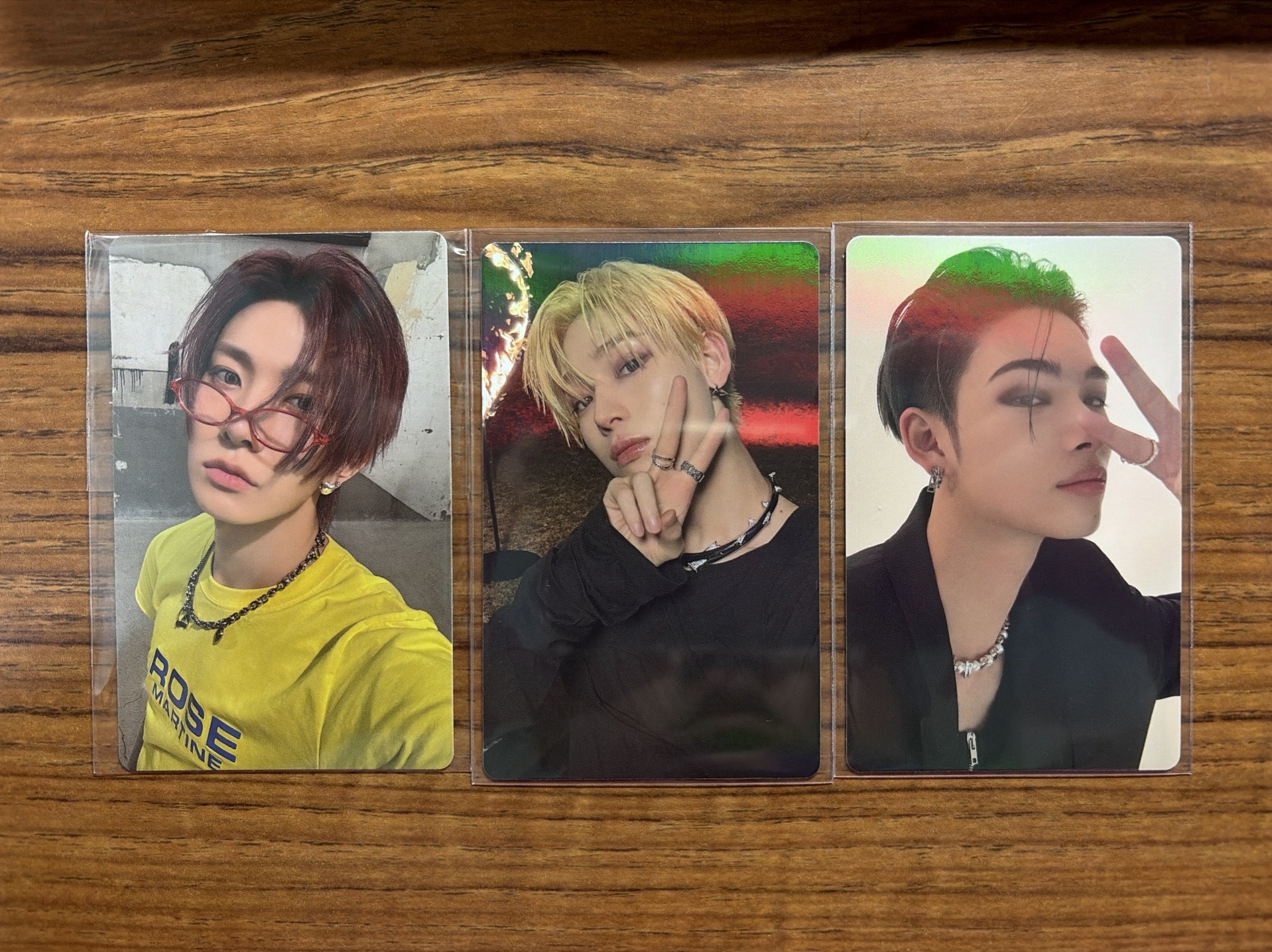 Enhypen特典卡 三張不拆