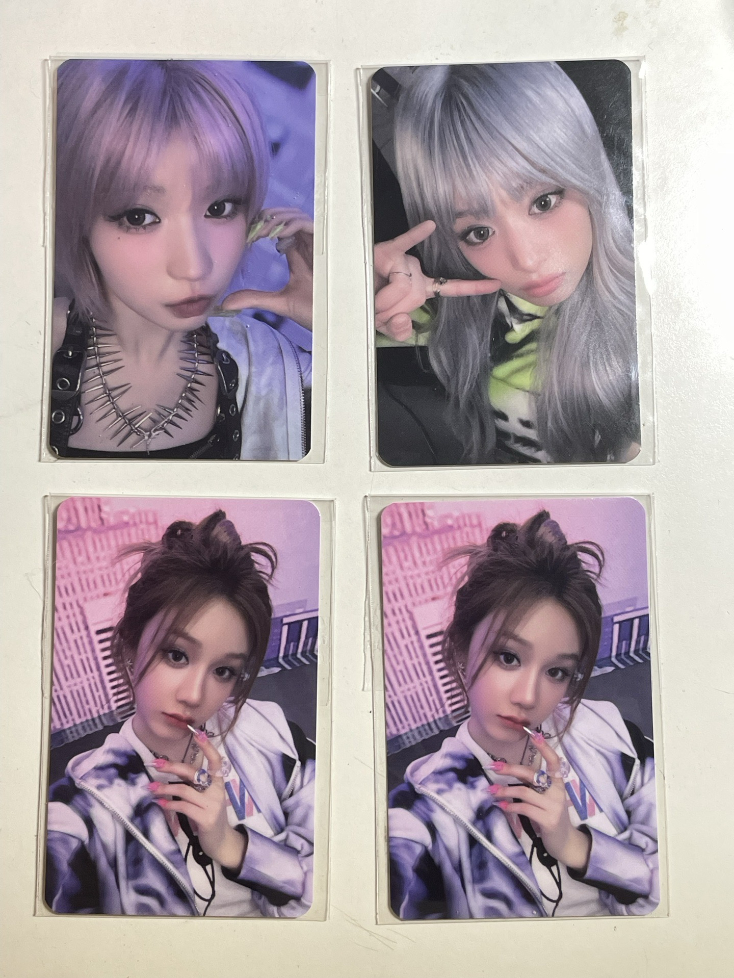 WE GO UP 粉球單卡