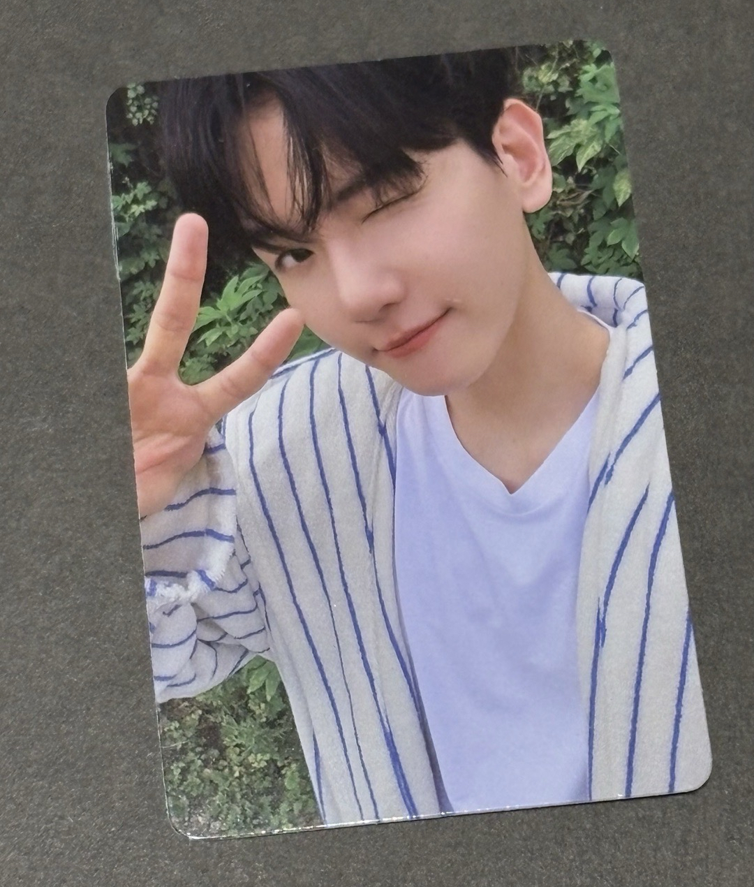 伯賢 鳳梨罐頭 wink比耶