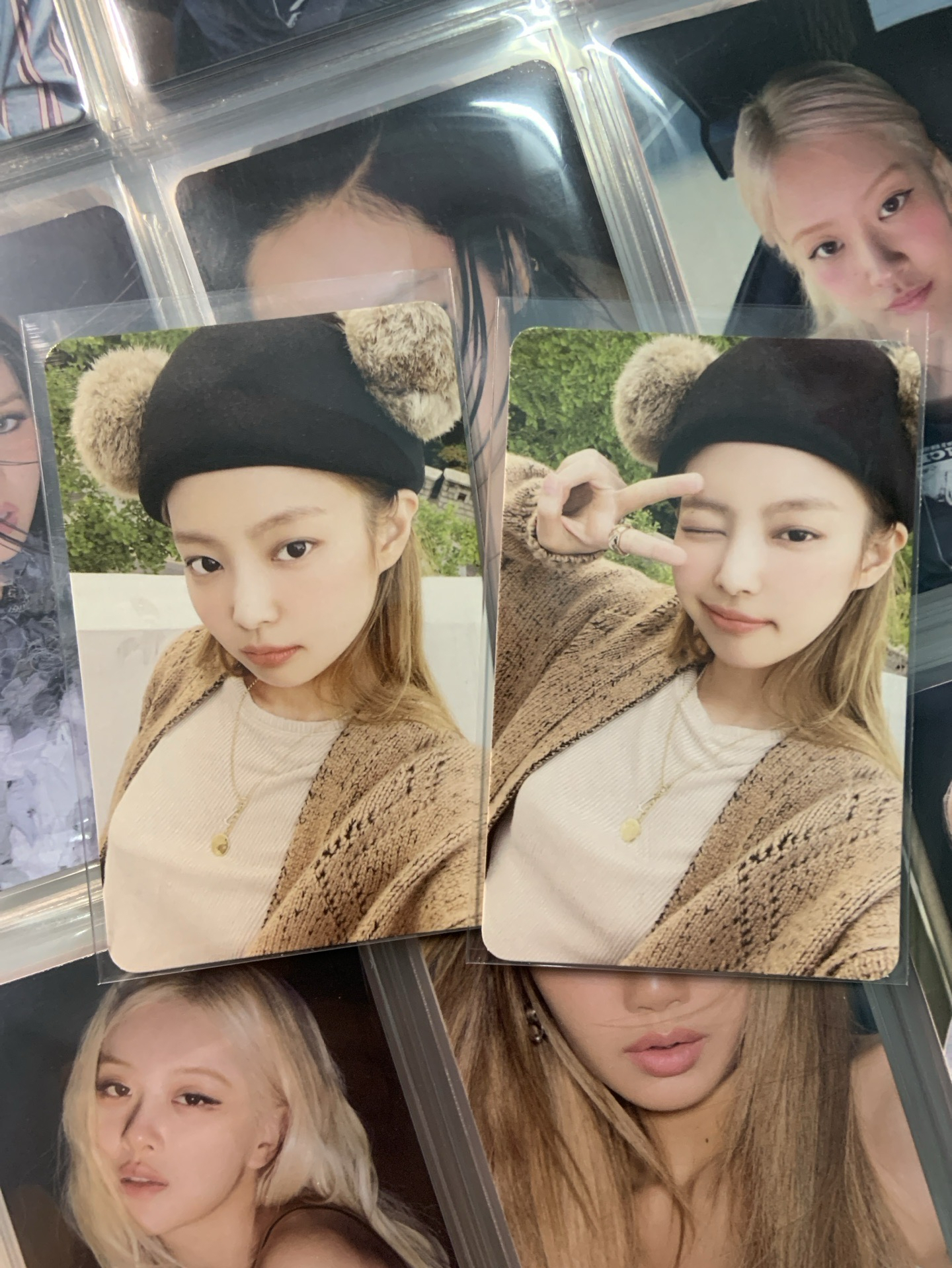 BORN PINK 灰版專卡 小熊妮 比耶小熊妮