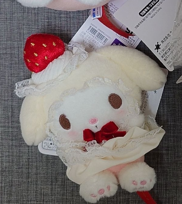 新版草莓蛋糕 美樂蒂吊飾娃