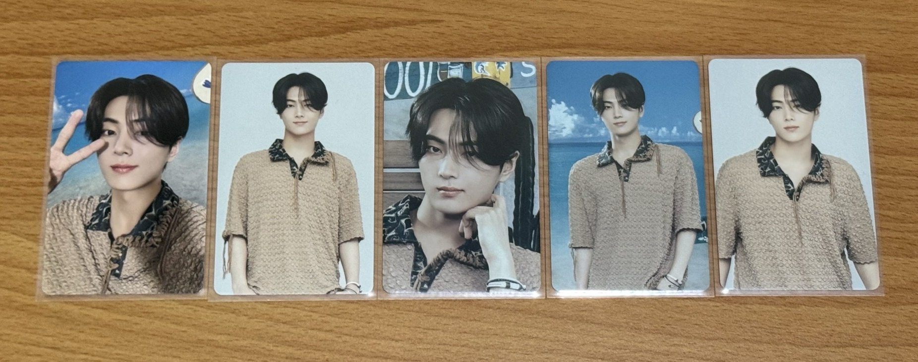 朴綜星24日週隨機卡小盤五張