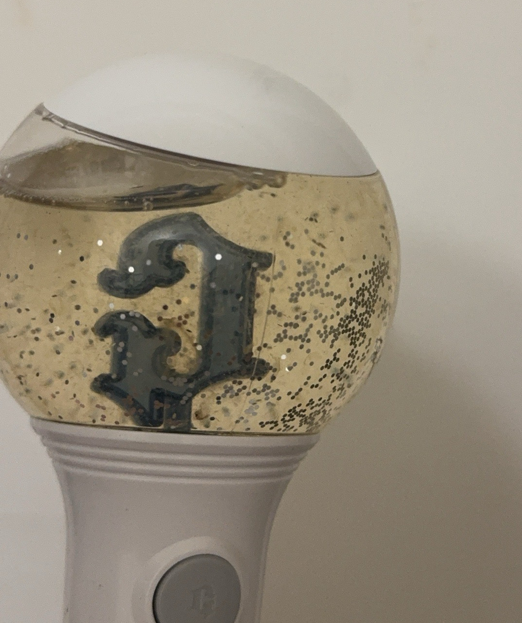 GFRIEND 女友二手 一代琉璃珠棒