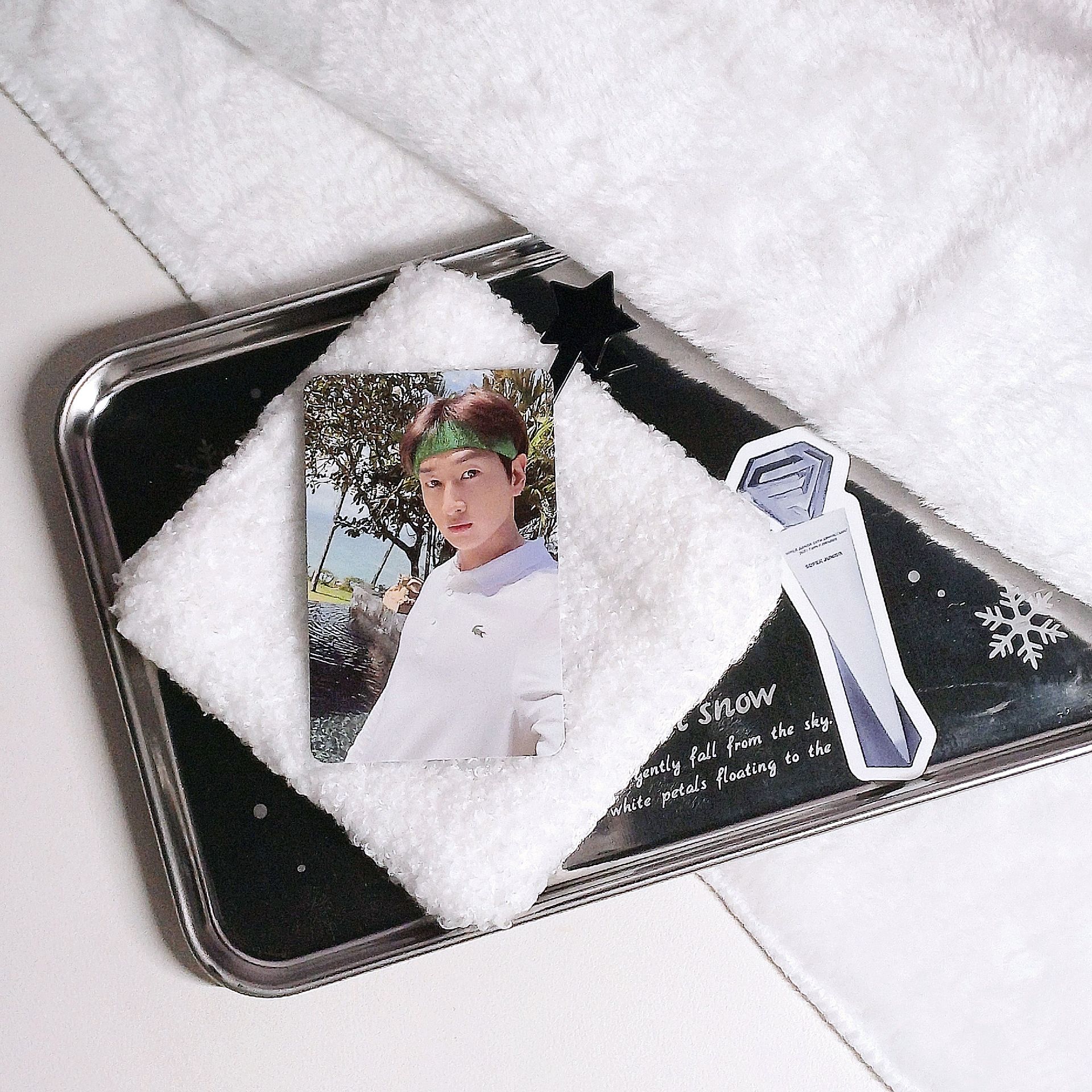 看起來像剛打完高爾夫的李赫宰