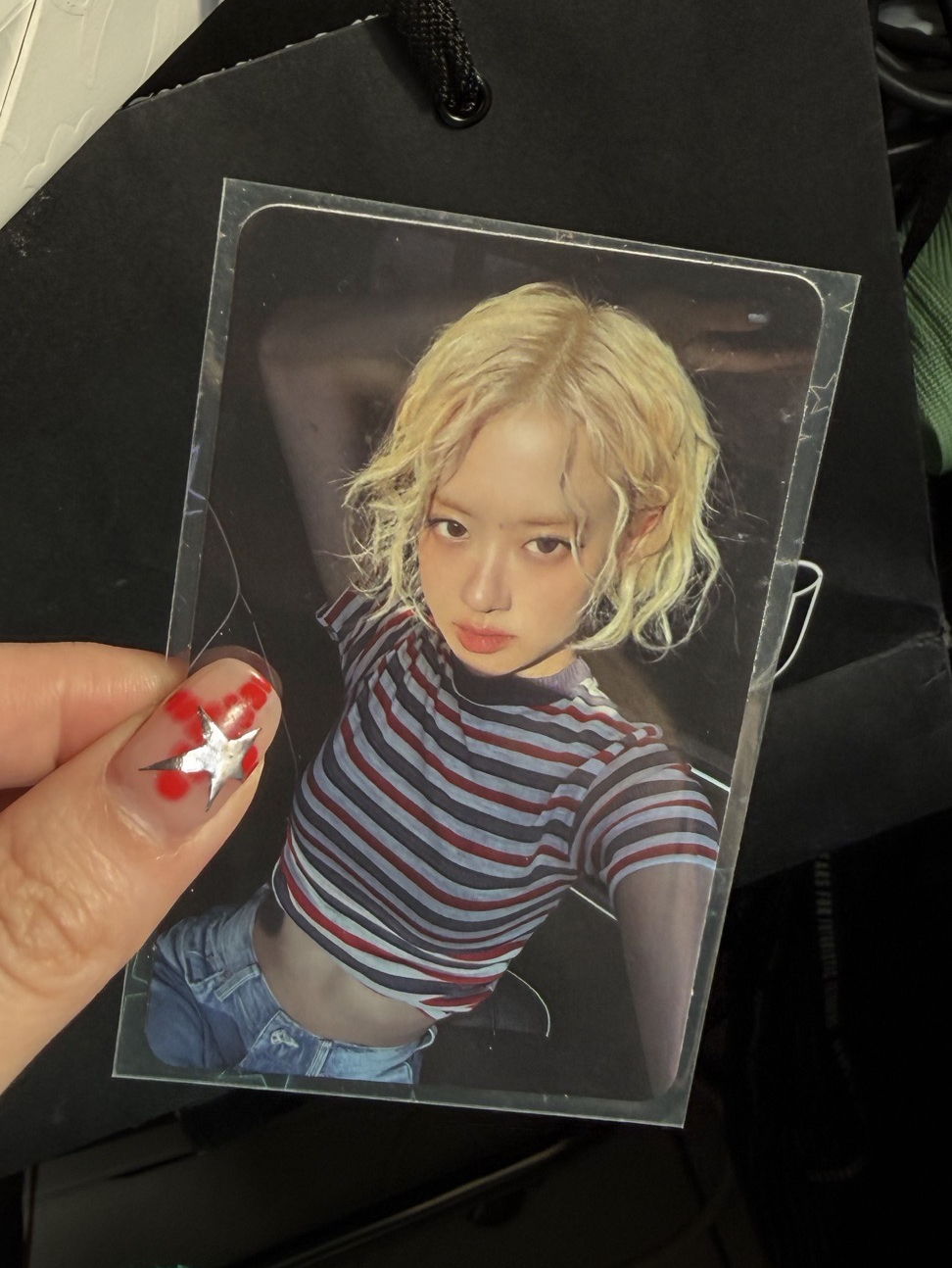 rosie 專輯卡  條紋造型