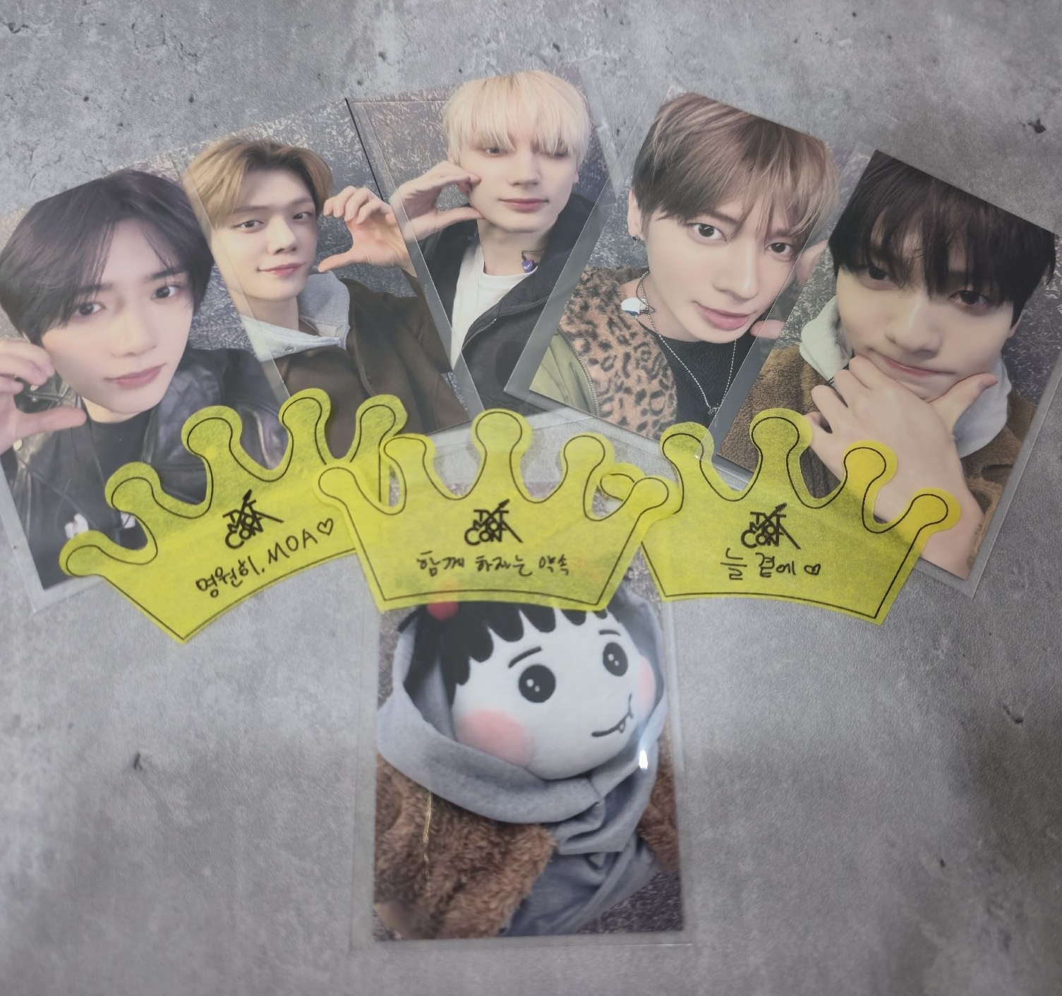 MOA CON ZON卡（套出）