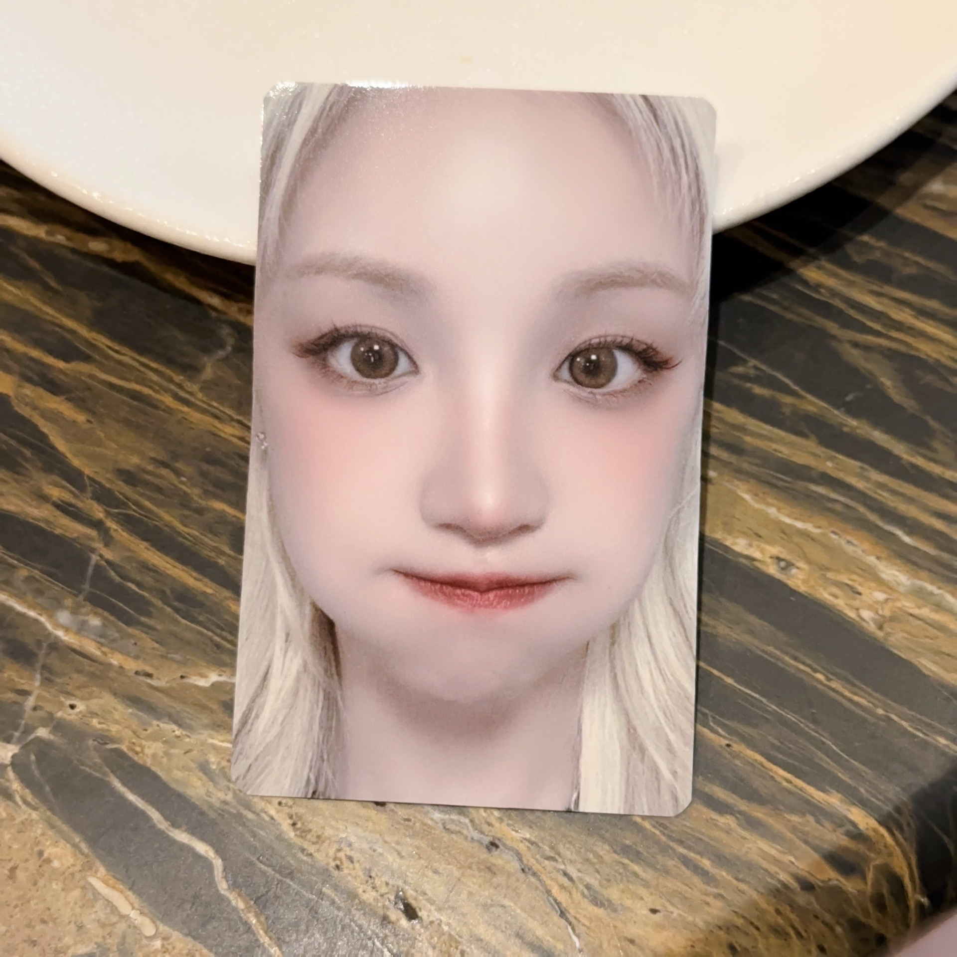 雨琦展覽滿額卡不用多帶😍