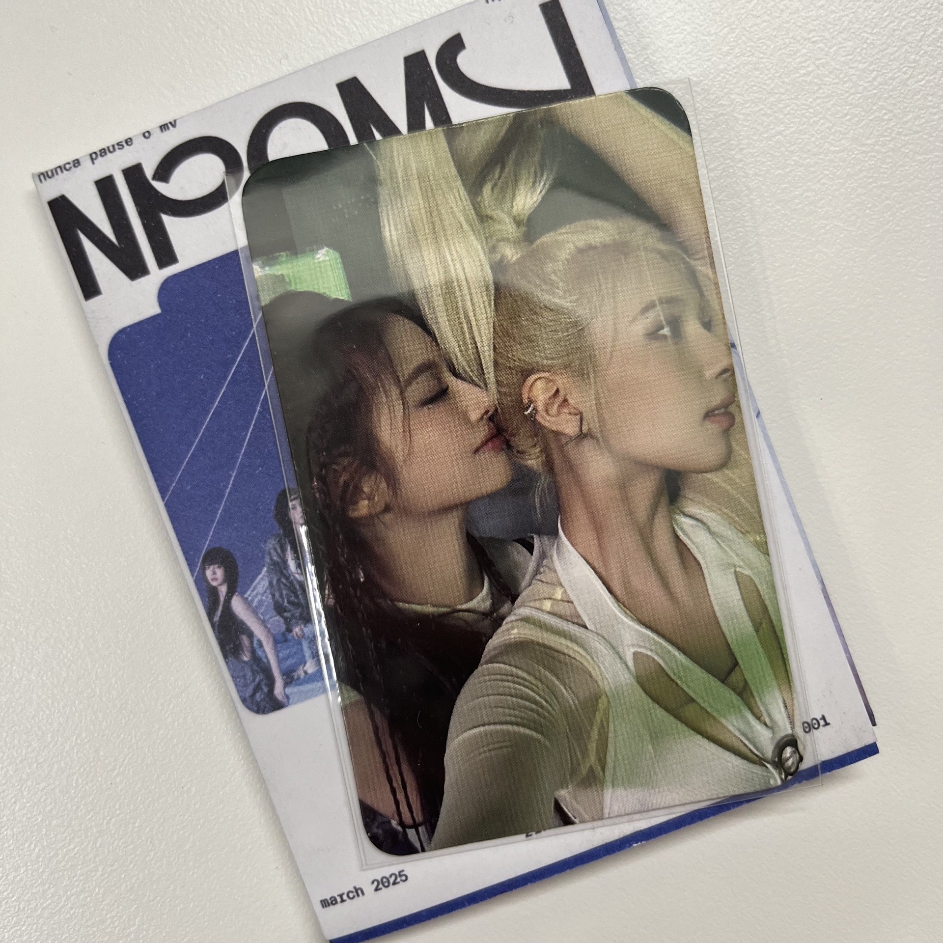 雜誌卡薛裴雙人