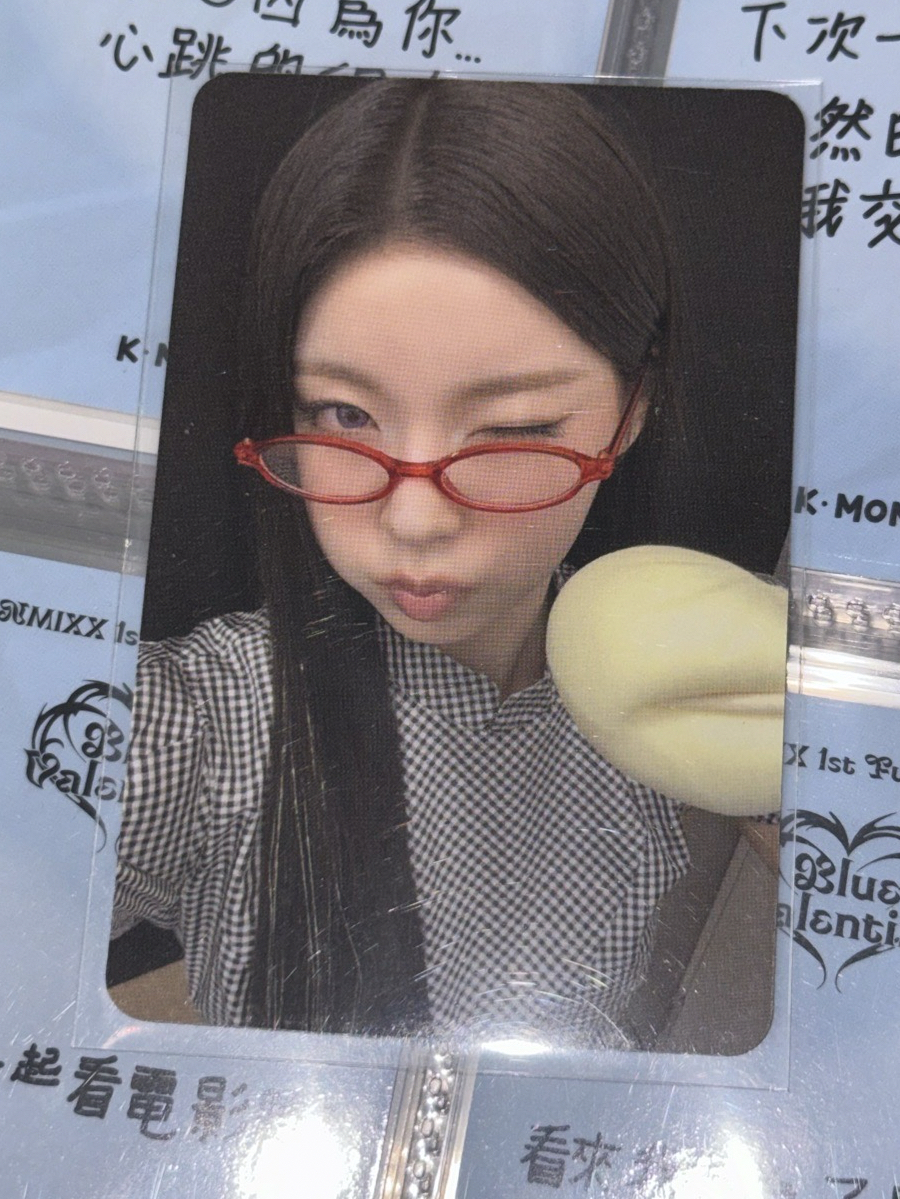 📌NMIXX 正規一 am 簽售 餃子眼鏡圭