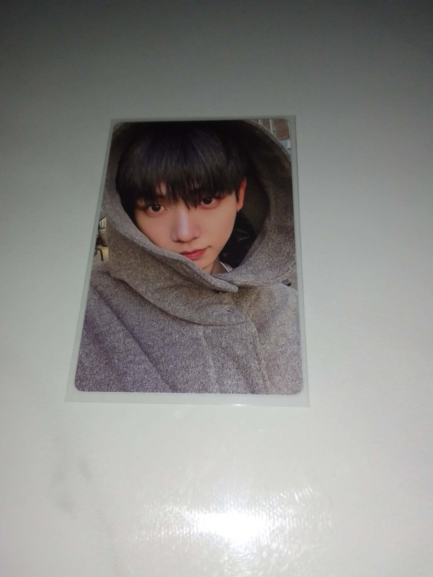 宰鉉的外套很暖，要一起穿嗎？