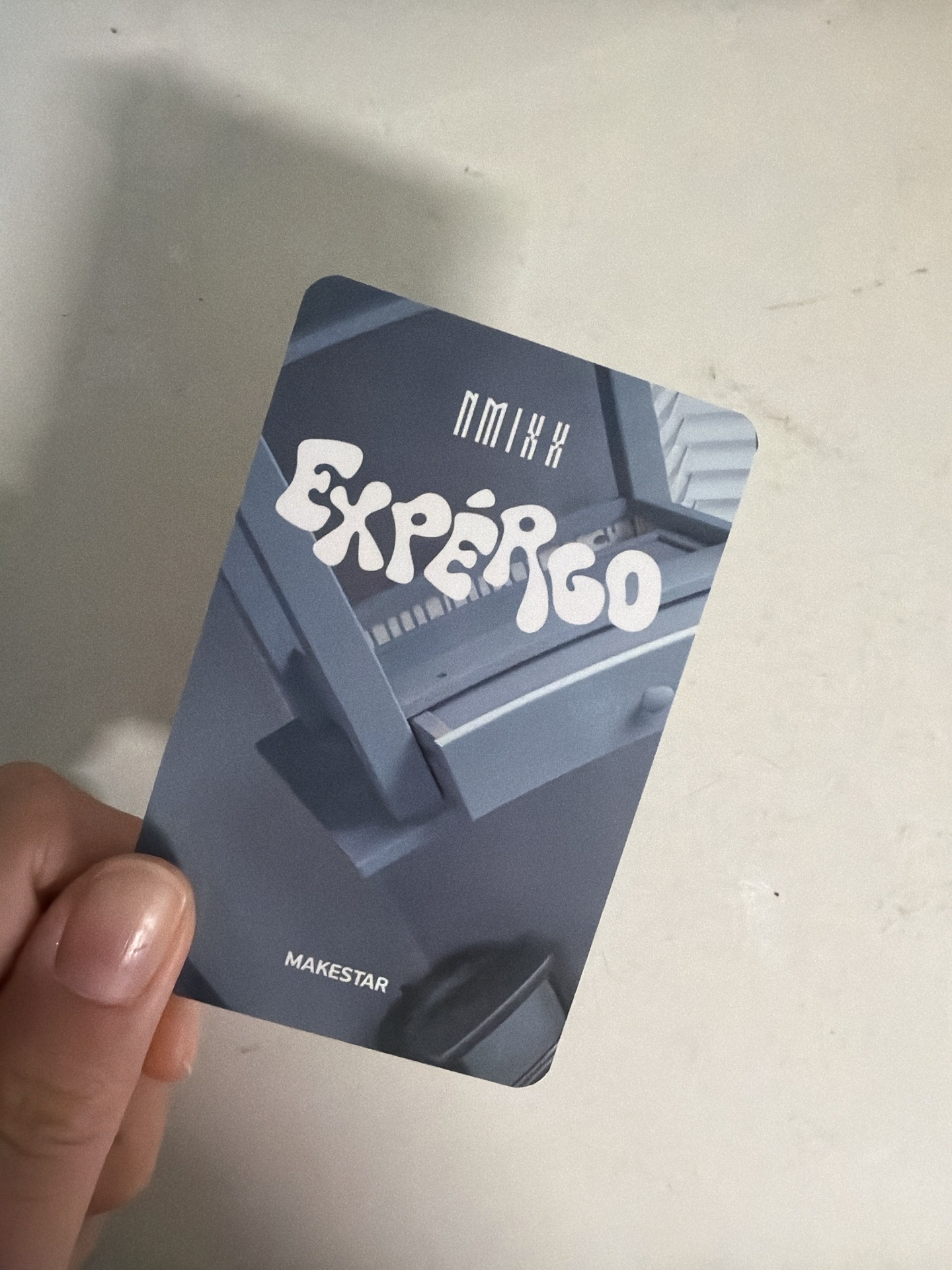 NMIXX Jiwoo金智友 玫瑰