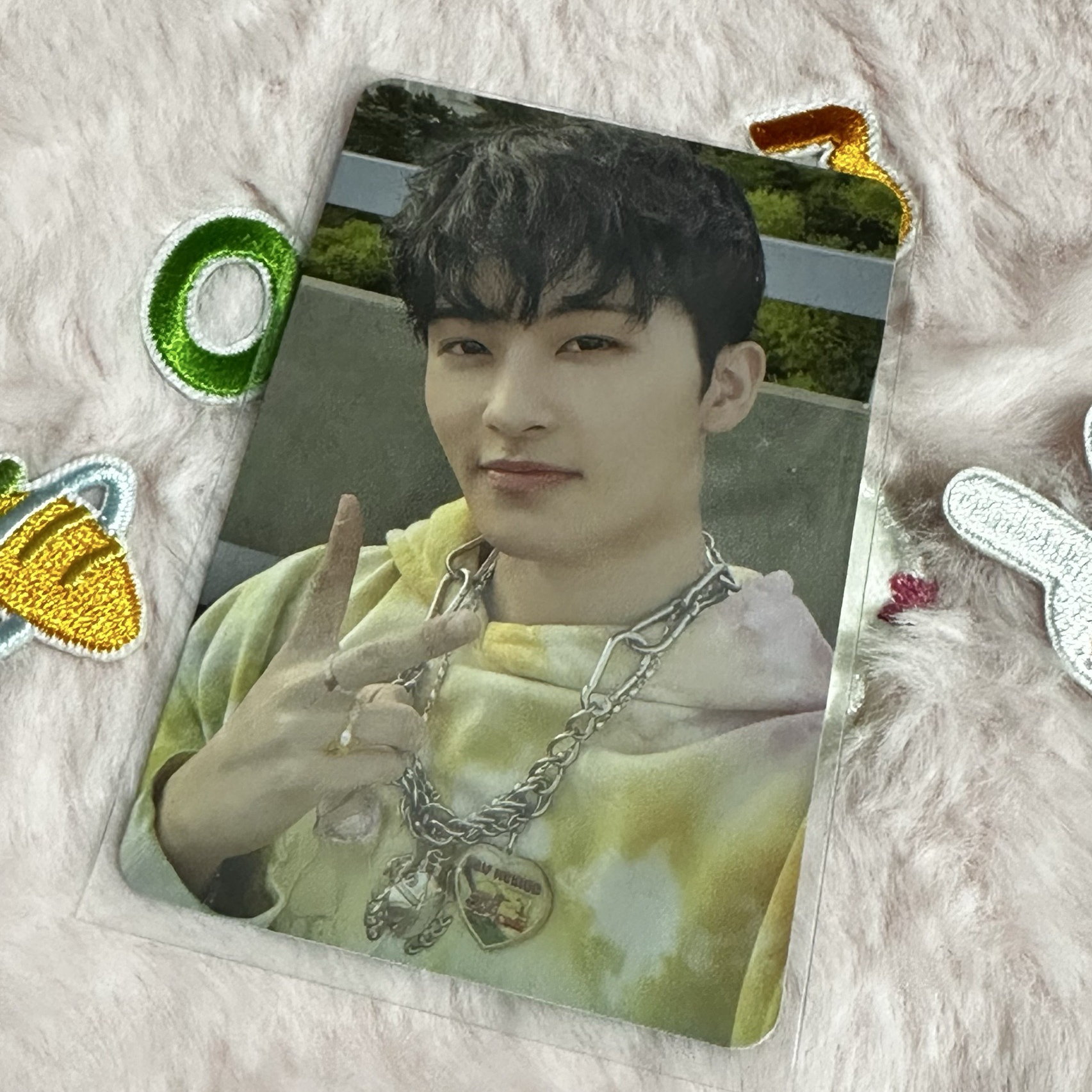 MARK HEllO FUTURE 專輯卡