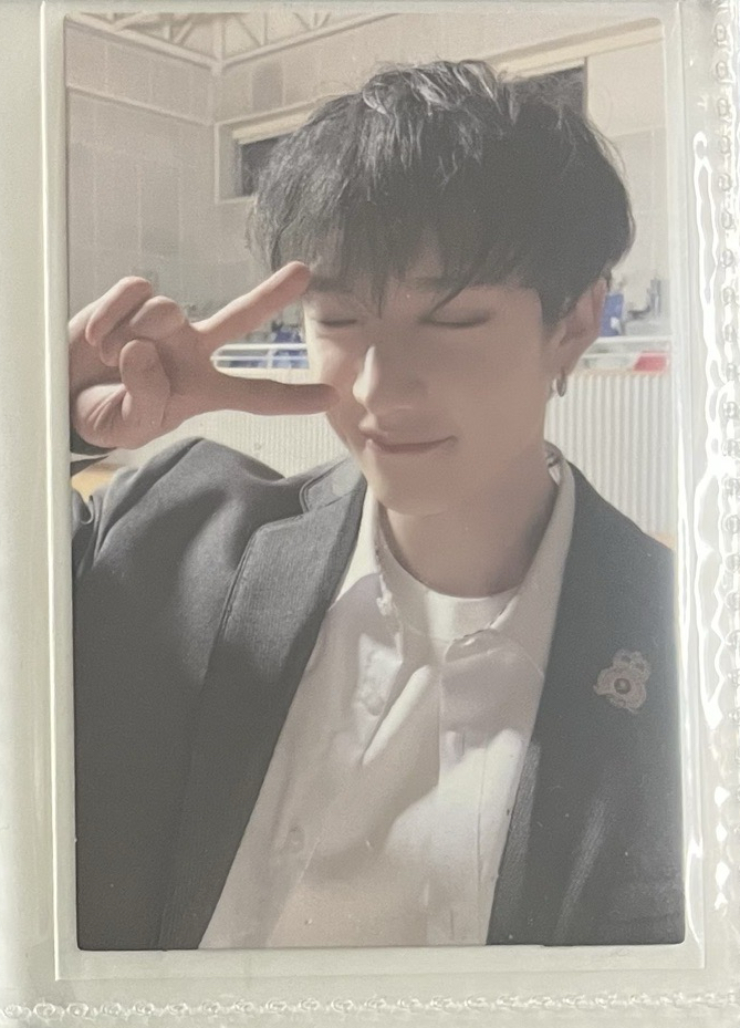 眼睛瞇瞇大帥哥