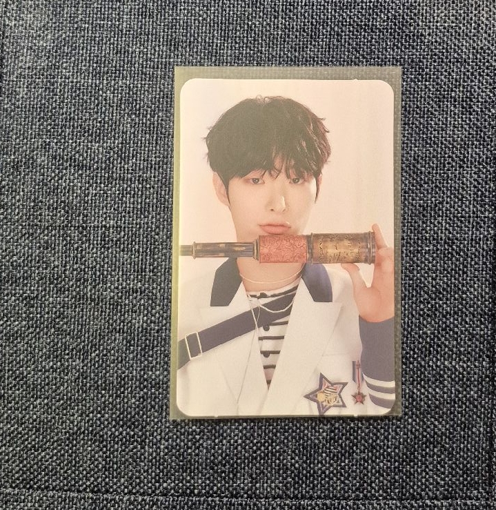 琦 ANITEEZ IN ILLUSION 隨機卡 