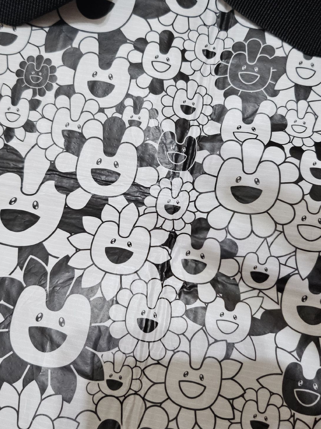 NEW JEANS 村上隆聯名大購物袋