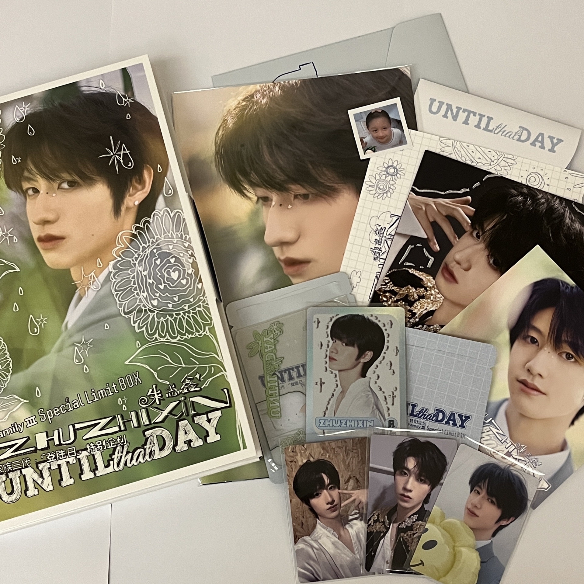 朱志鑫單人周邊