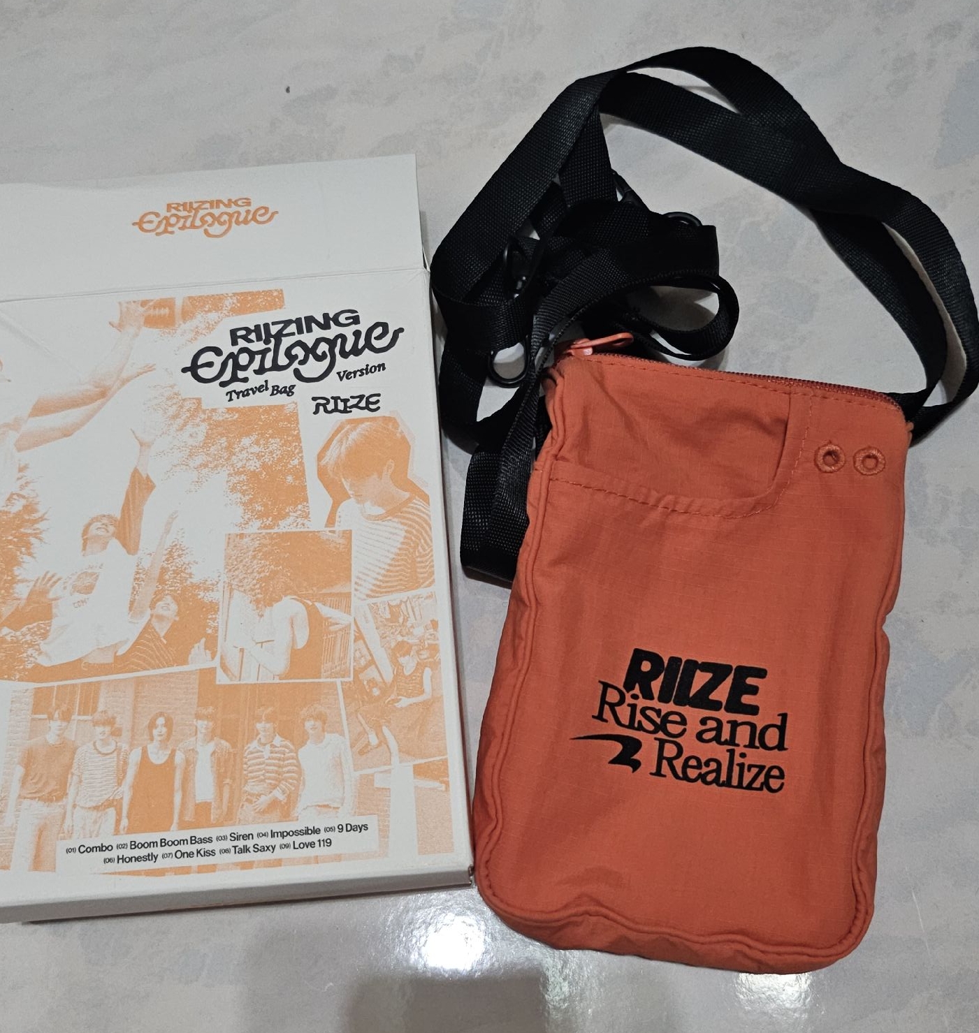 RIIZE 專輯 TRAVEL BAG VER. 橘包