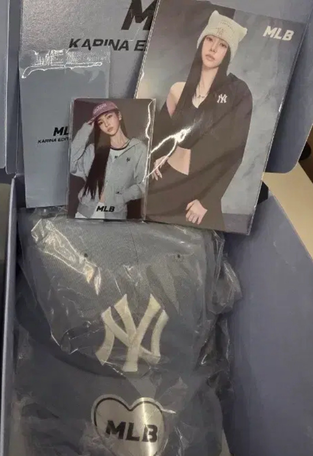 MLB 淺藍 Karina 限量帽子