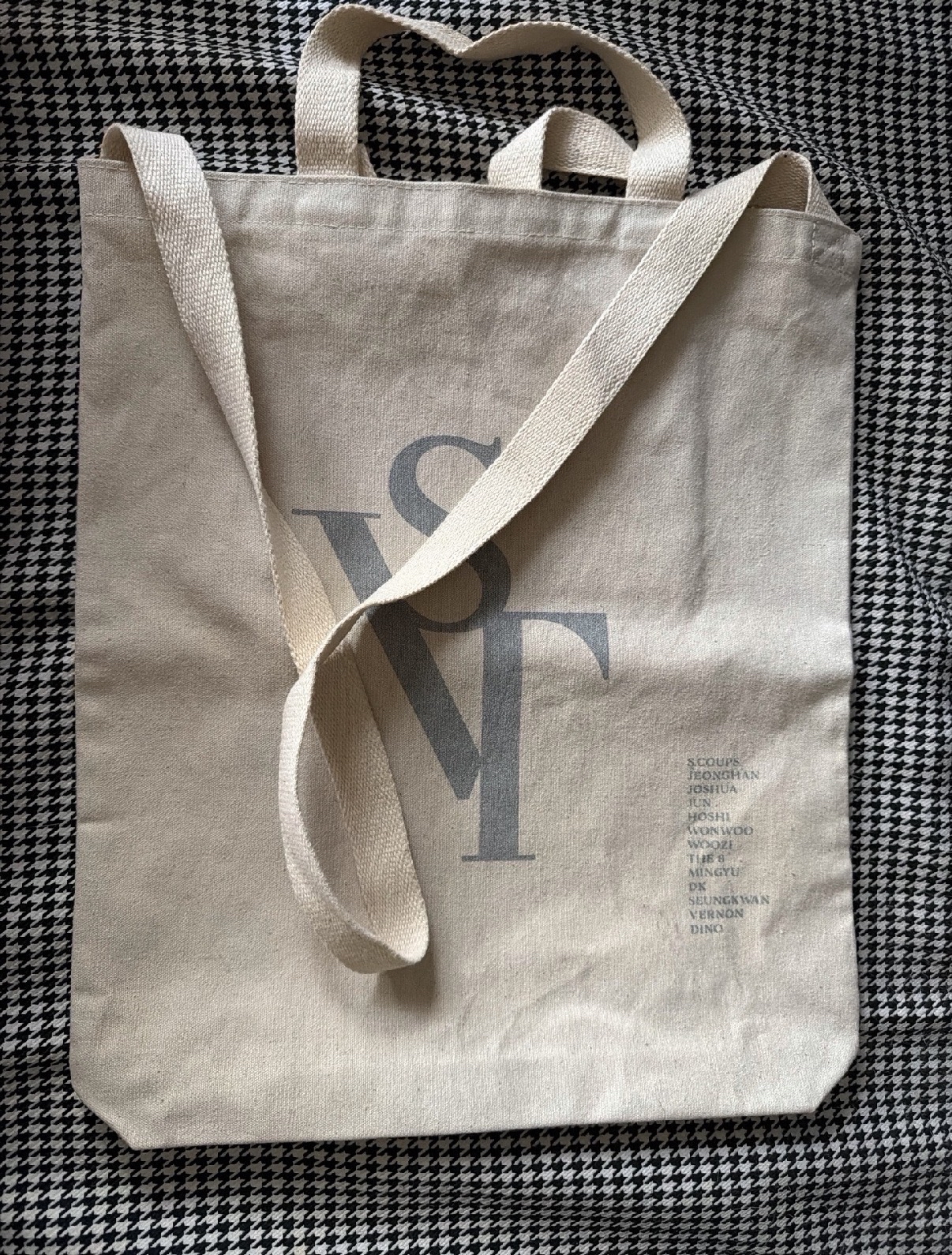 （現貨 兩天內寄出）seventeen 20 日巡 托特包 帆布袋