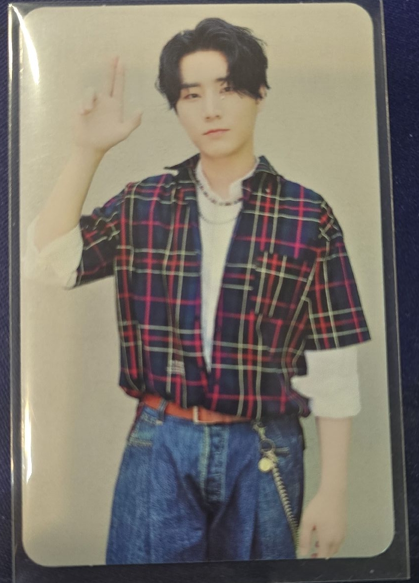 YoungK shoot me 專卡