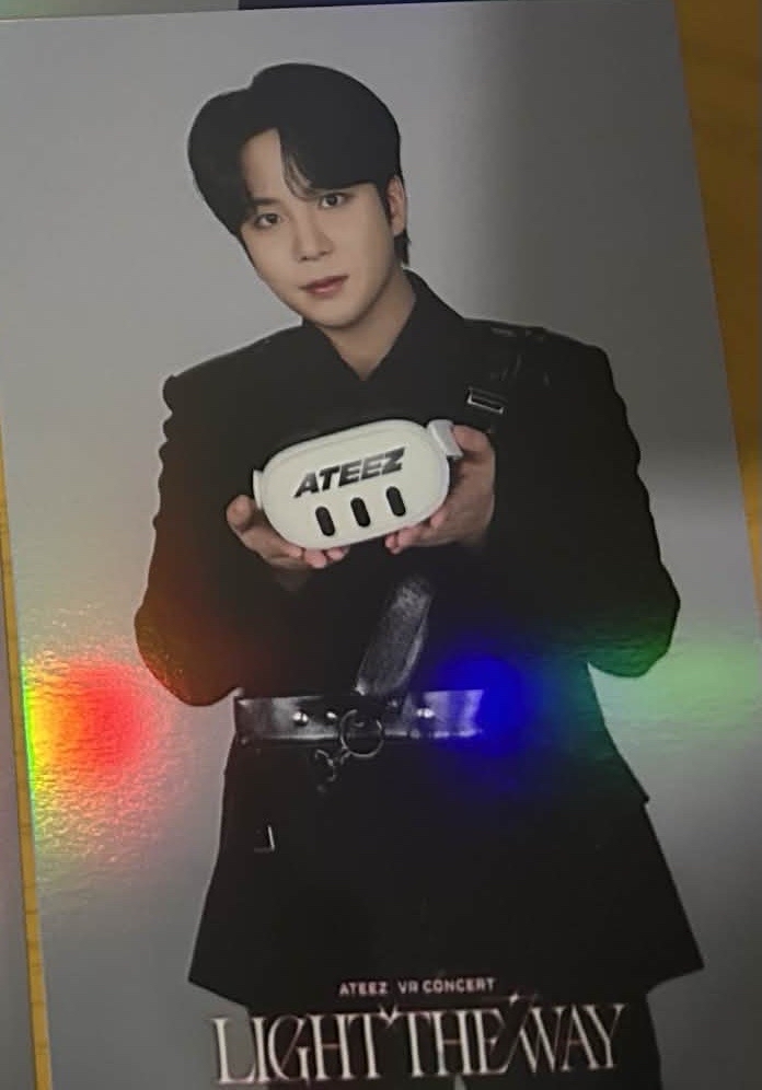 鍾浩 VR 香港限定明信片