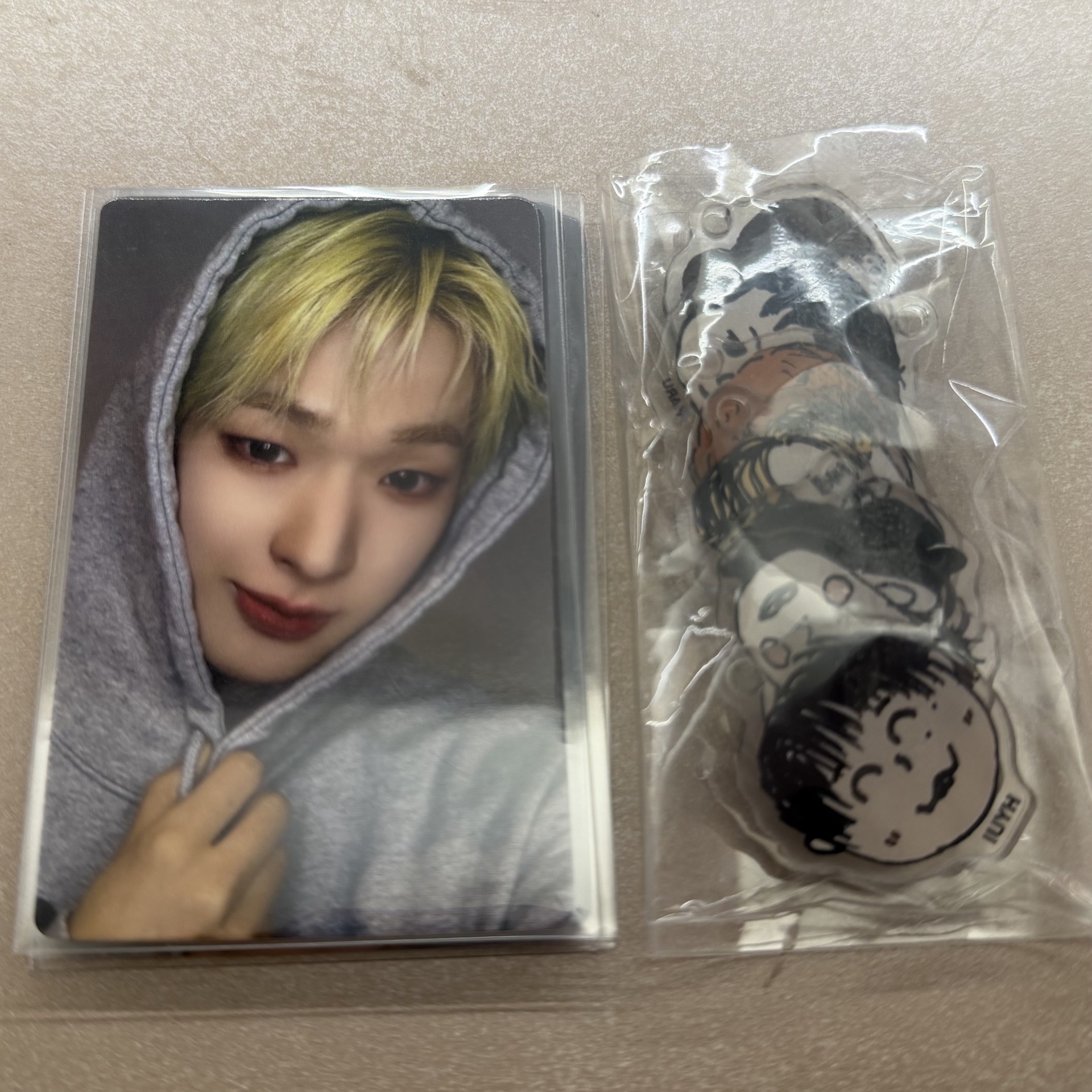 帽踢卡+吊飾一套