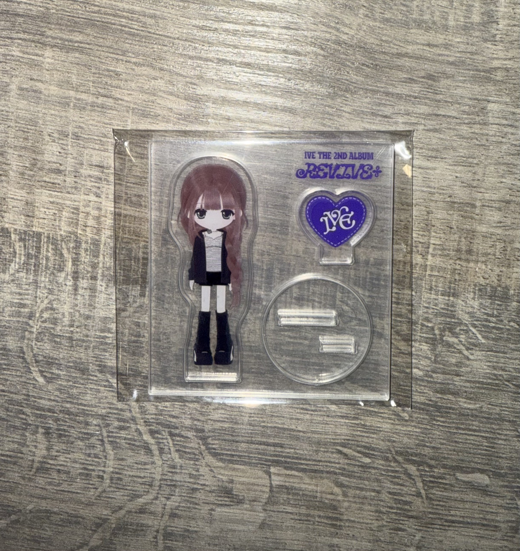 revive 員立牌 未拆 現貨