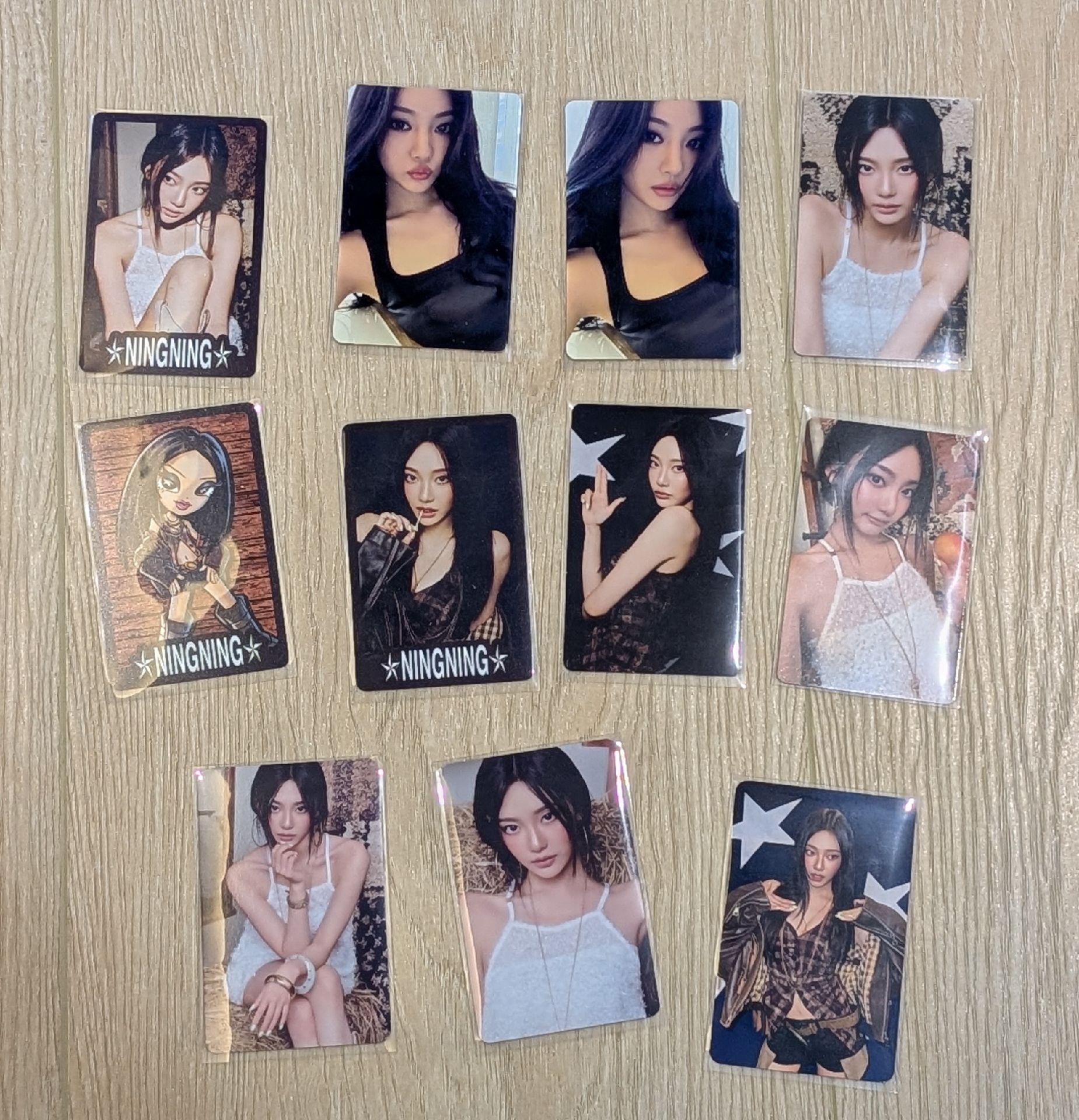 2026年曆小卡 ningning set