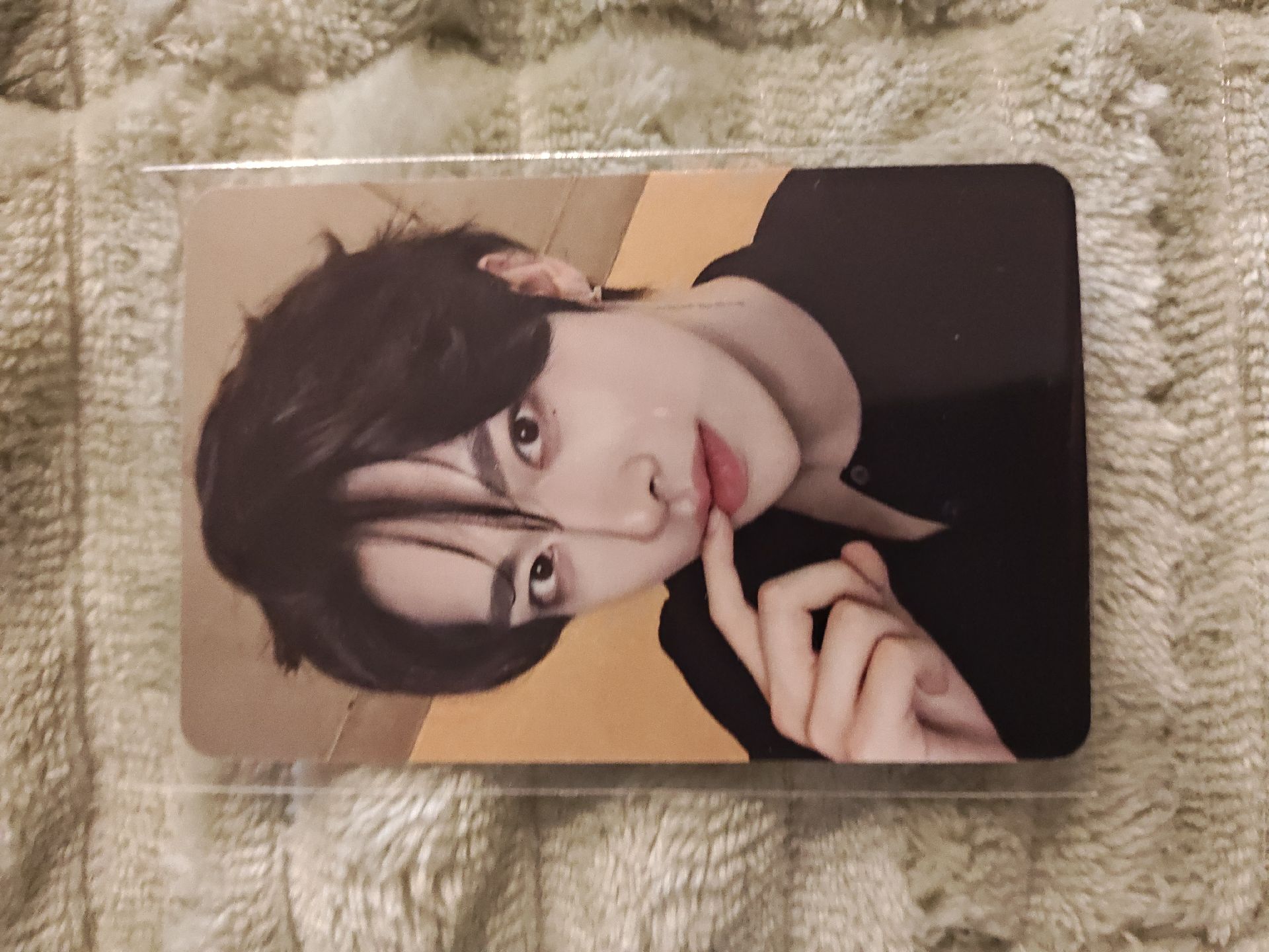 ZEROBASEONE ZB1 Ricky SR 咬手指