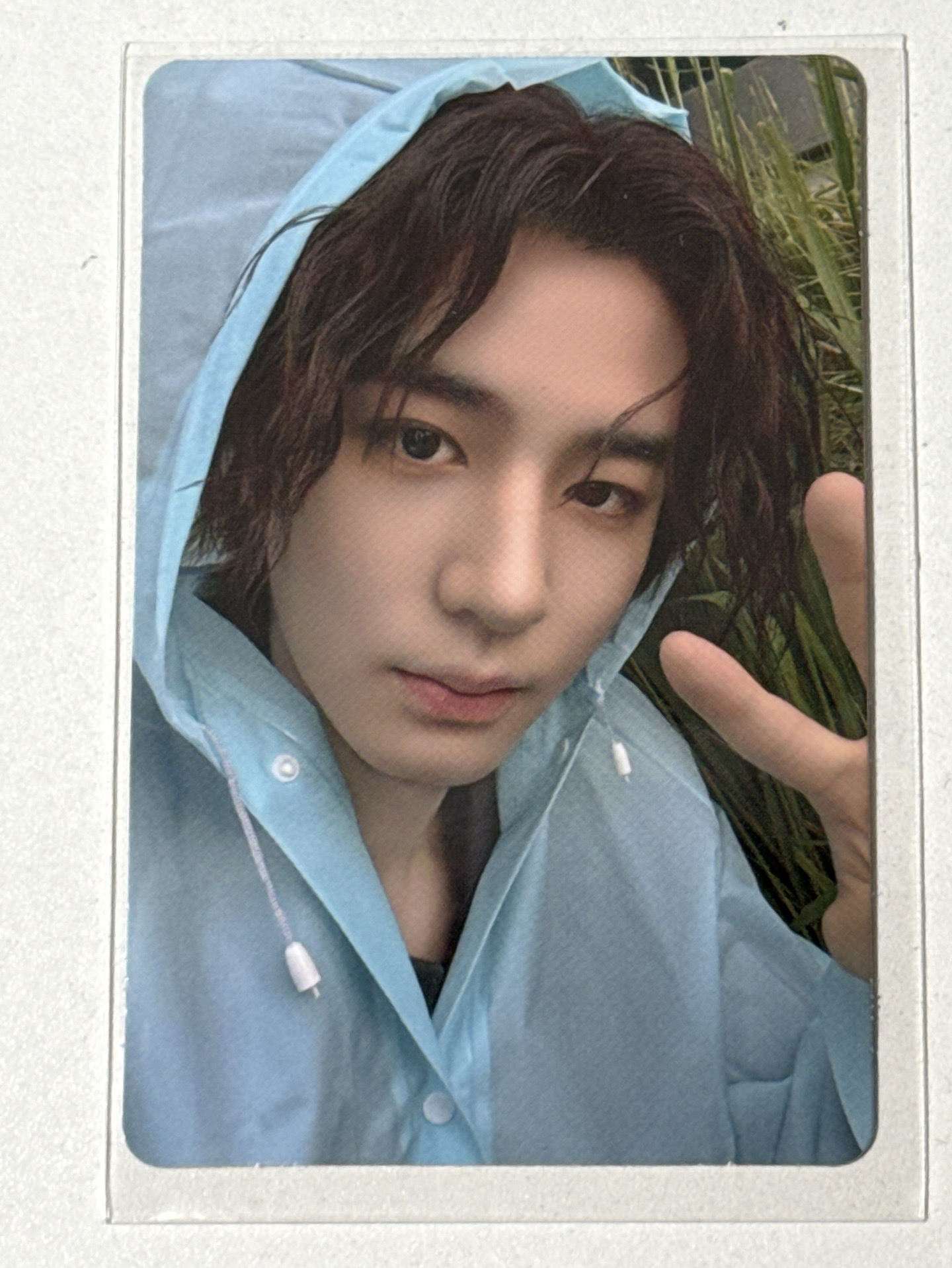 THE ACTION-CU特典 雨衣卡，努那要一起來草叢多雨嗎