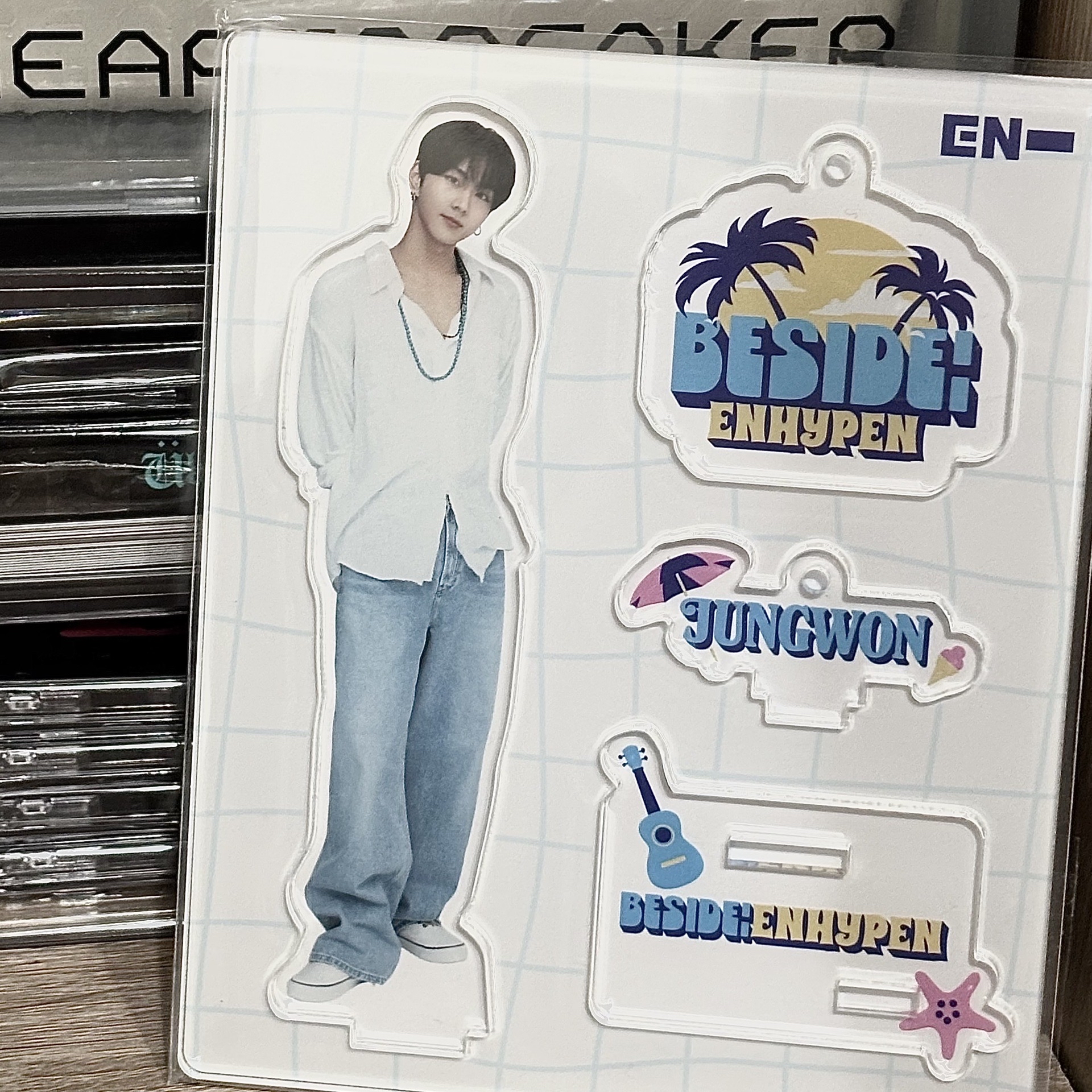 24夏週 日咖 禎元立牌