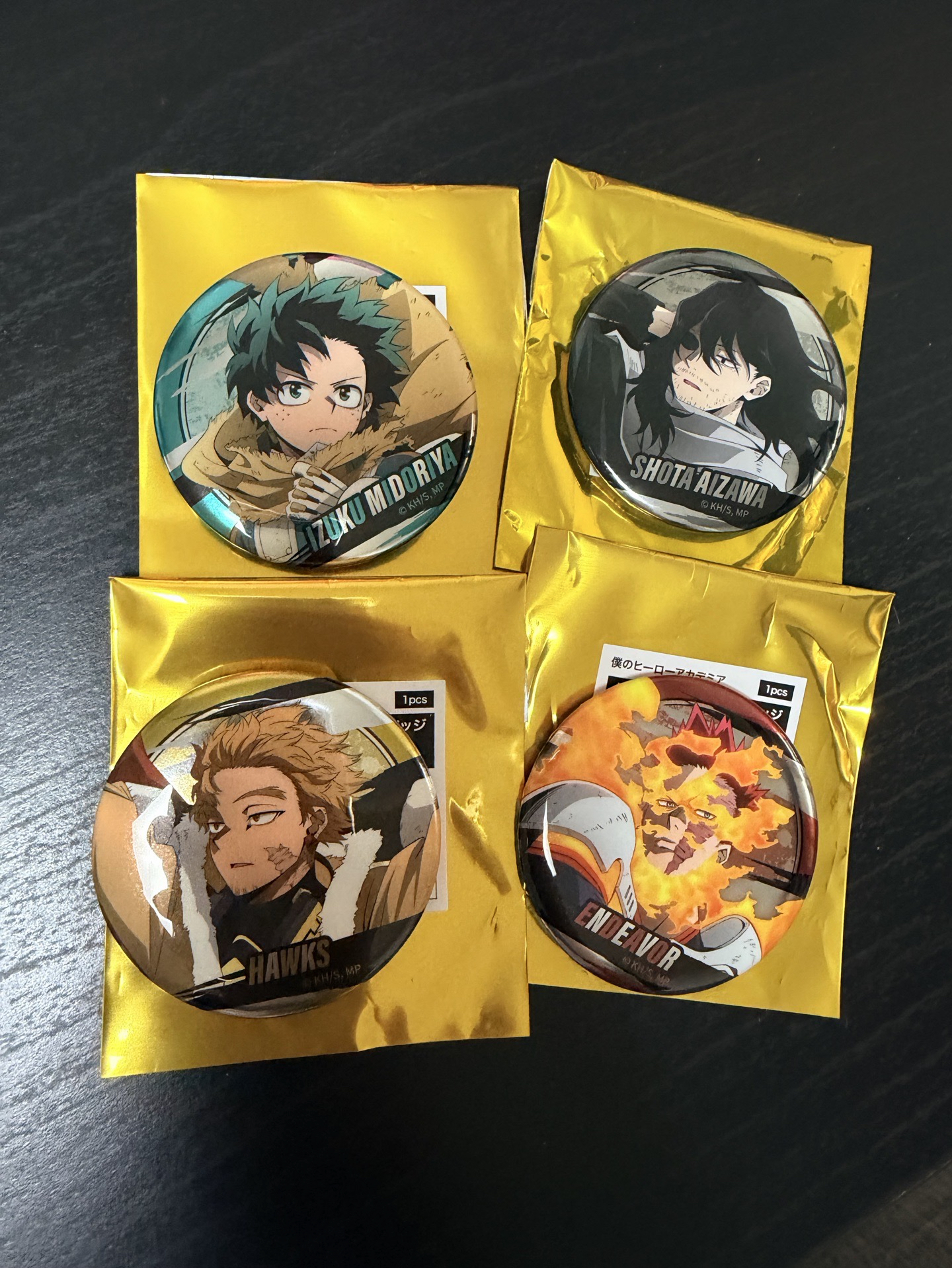 英雄任務徽章-綠谷、相澤、奮進人、霍克斯