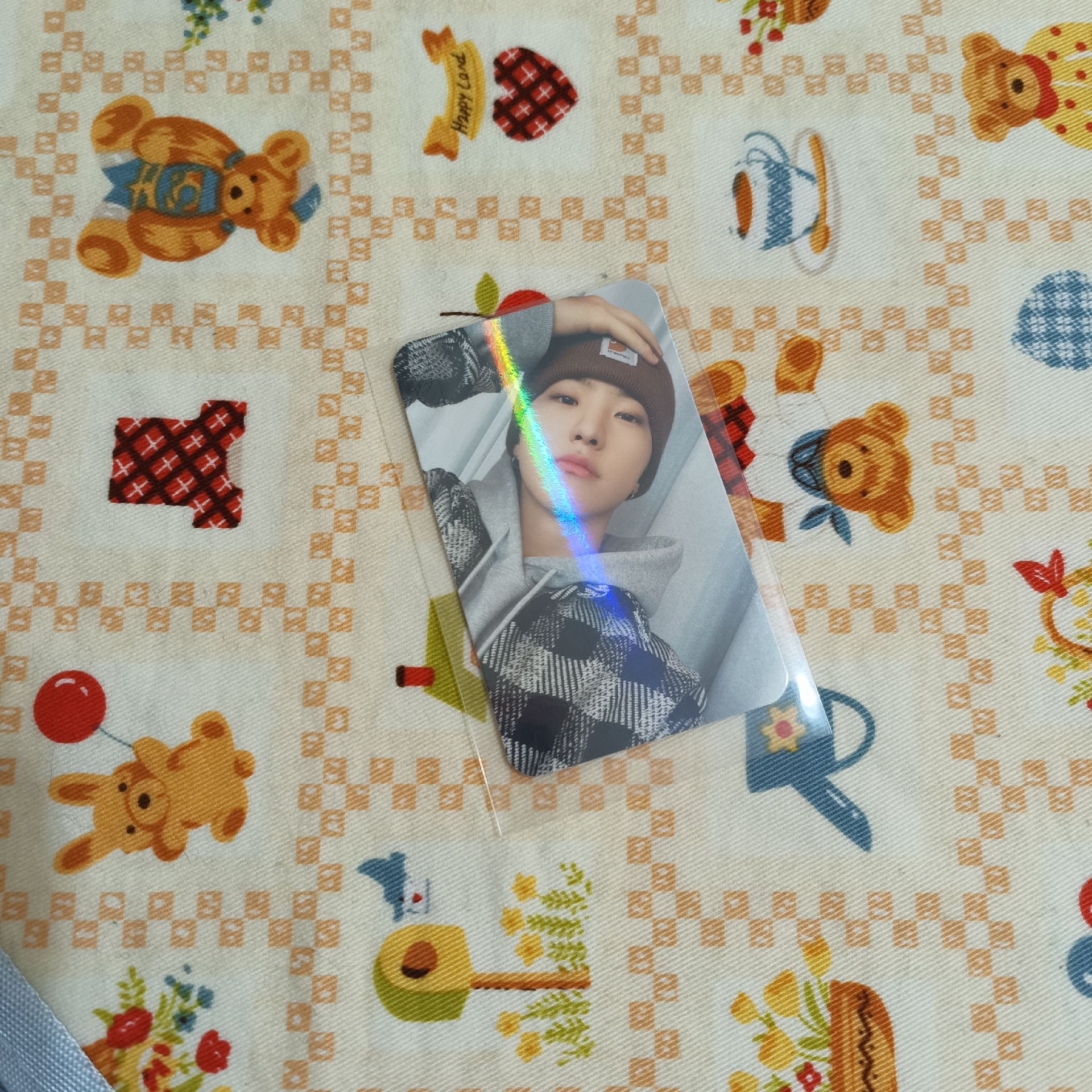 台閃榮，小盤出