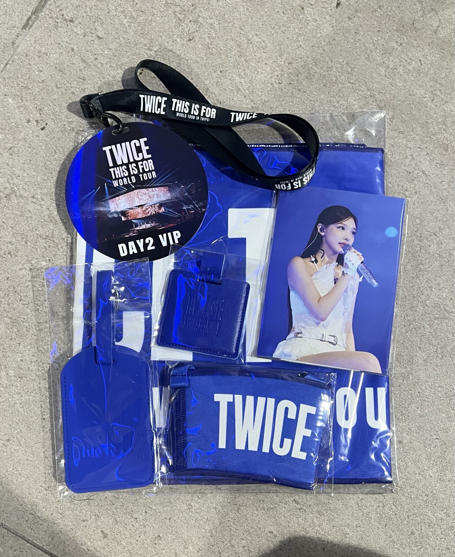 TWICE 台北場 VIP禮（無吊牌）