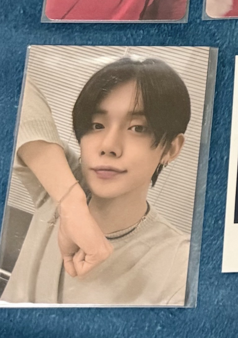 然竣生日手鏈卡