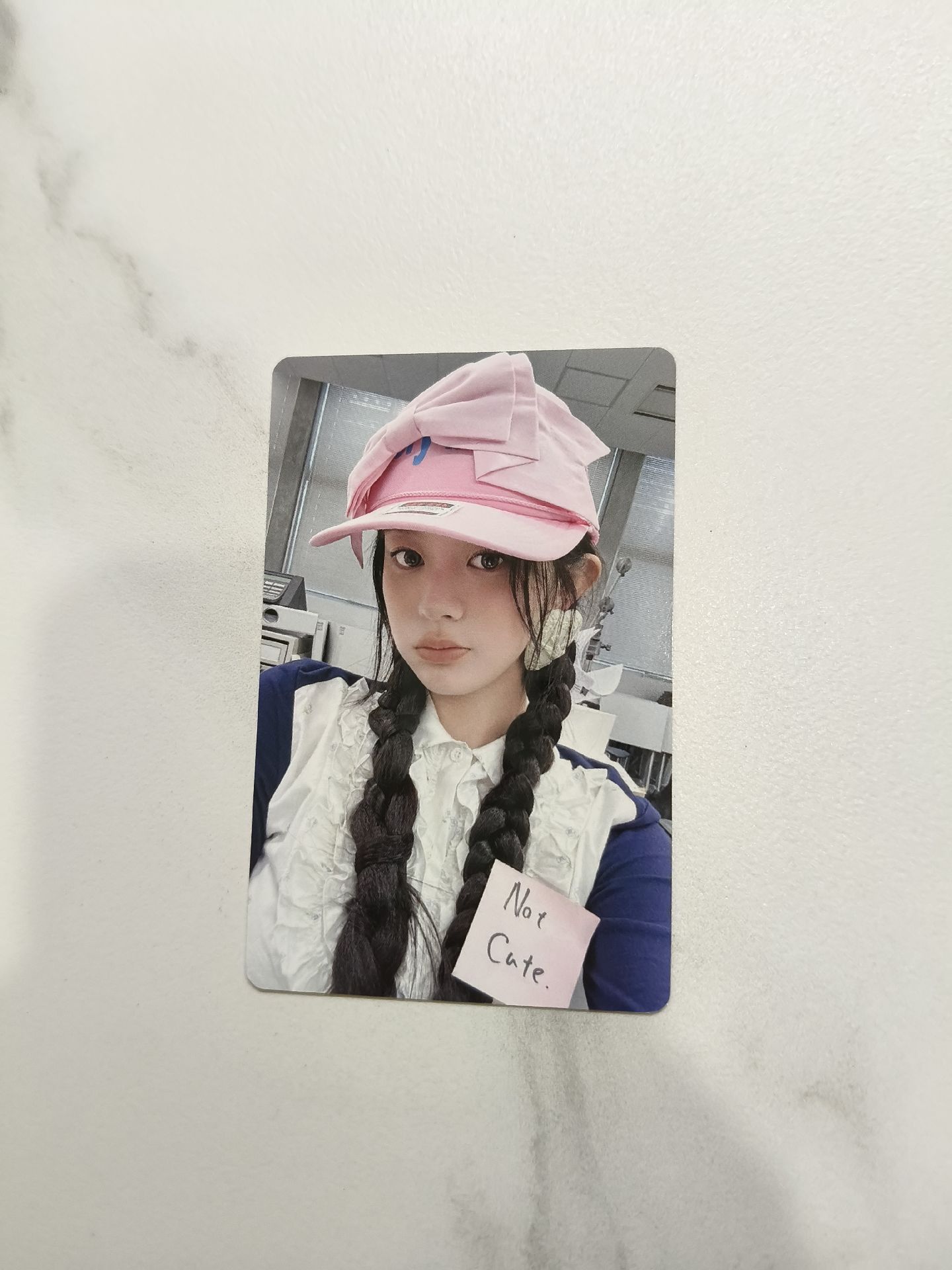 🔴NOT CUTE ANYMORE yzy 預售 特典卡 