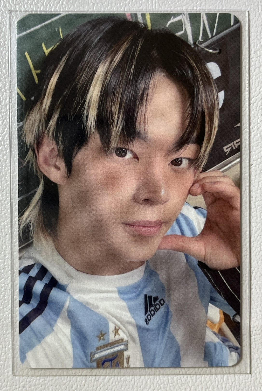 迷二道勳臉頰愛心