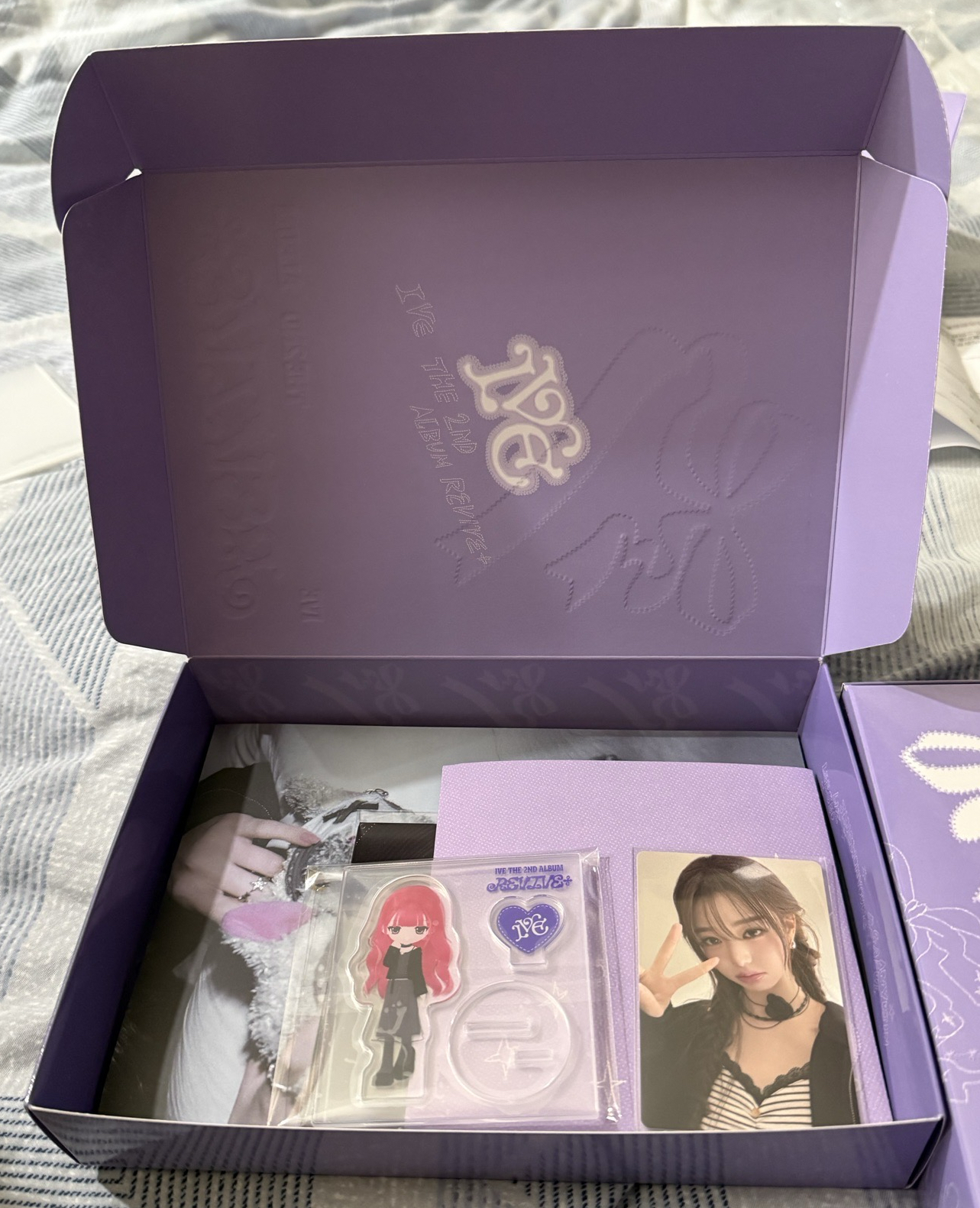 loved ive 員卡+liz牌